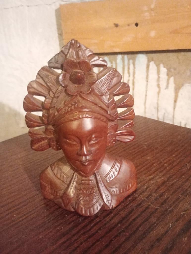 Vintage handgesneden houten buste Balinese danseres, Antiek en Kunst, Ophalen of Verzenden