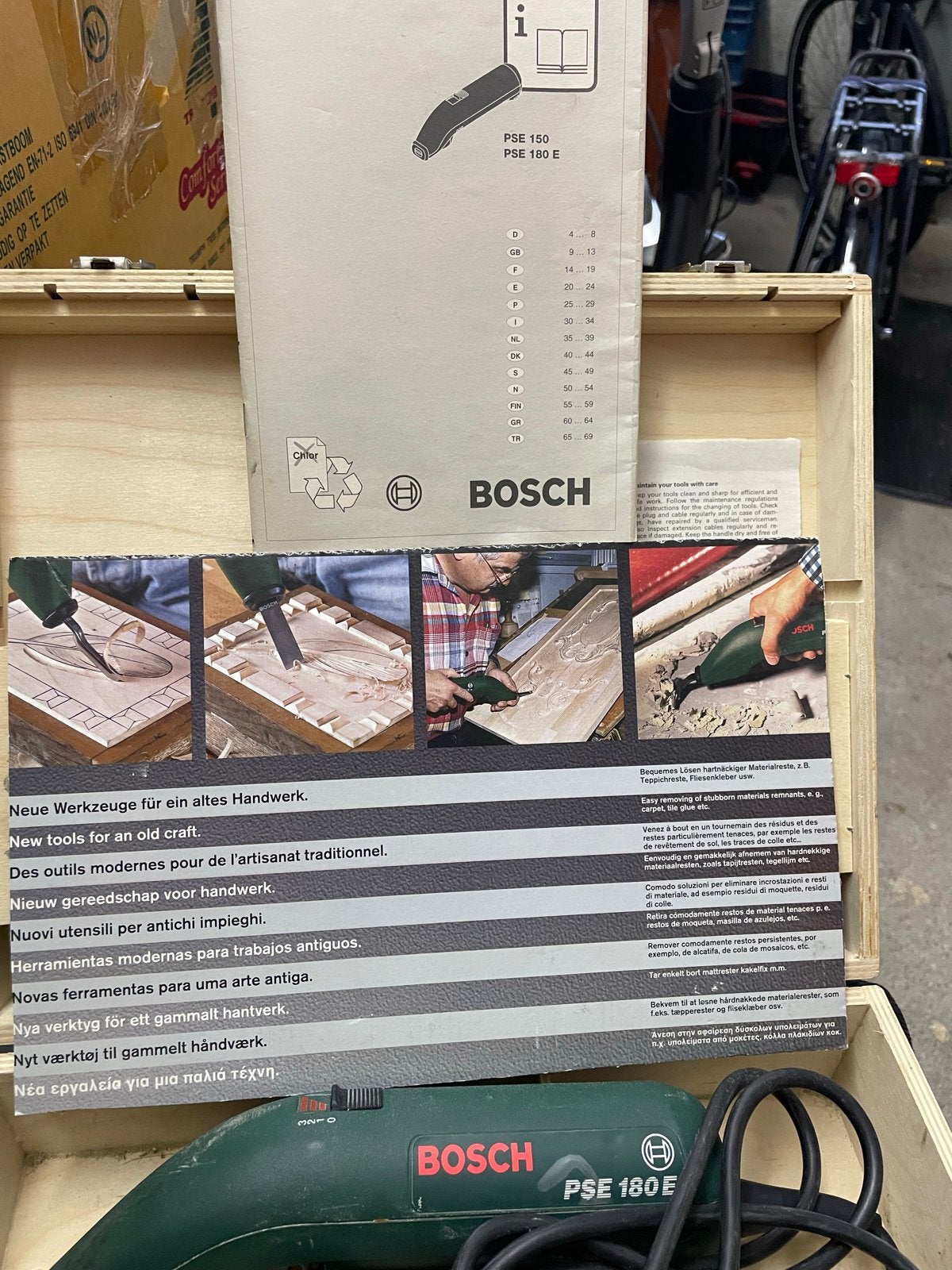 Bosch PSE 180 E Elektrische Houtsnijder Set in Kist, Ophalen, Gebruikt, Overige typen, Bosch