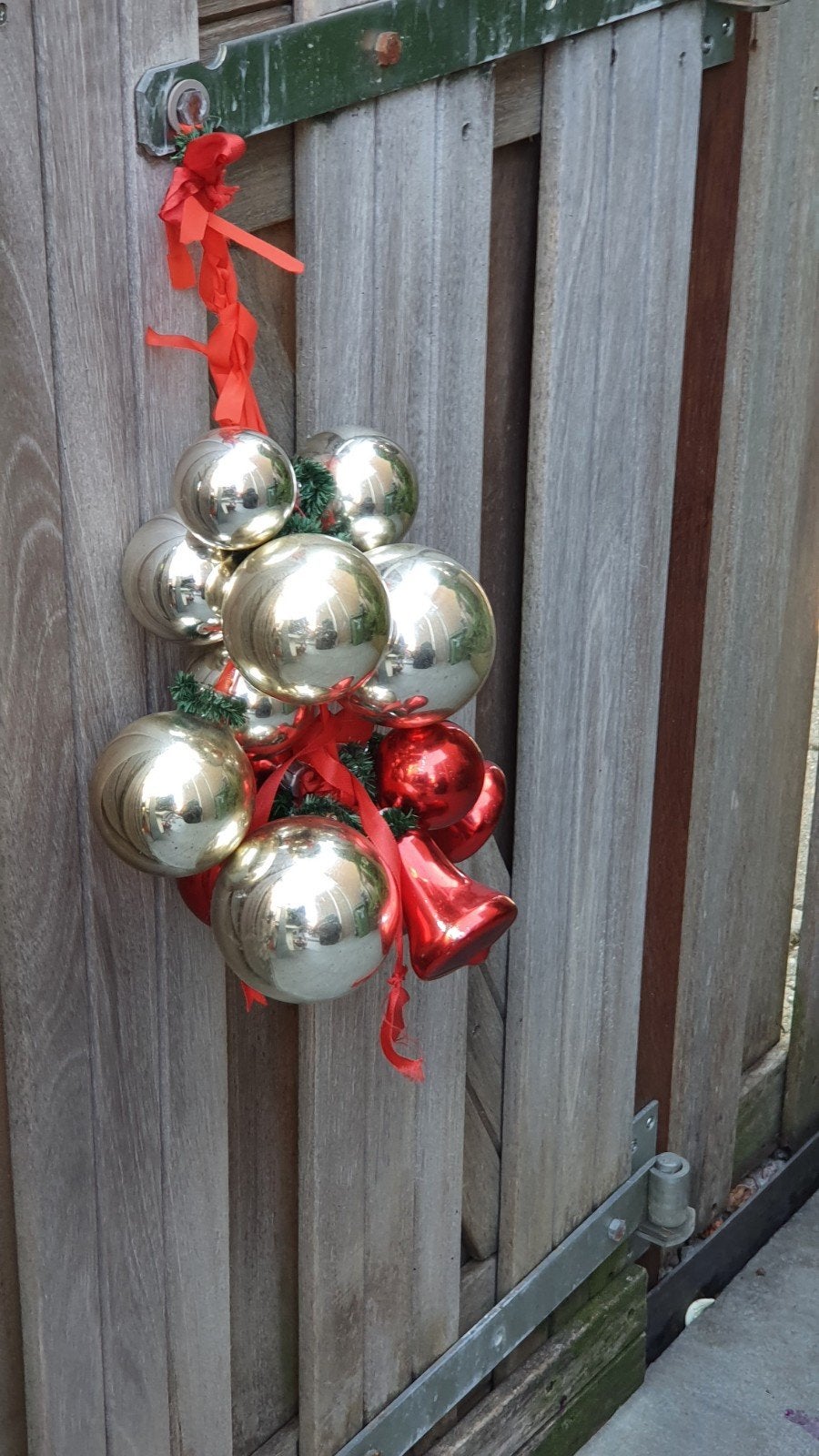 Vintage 2 trossen kerstballen, Ophalen