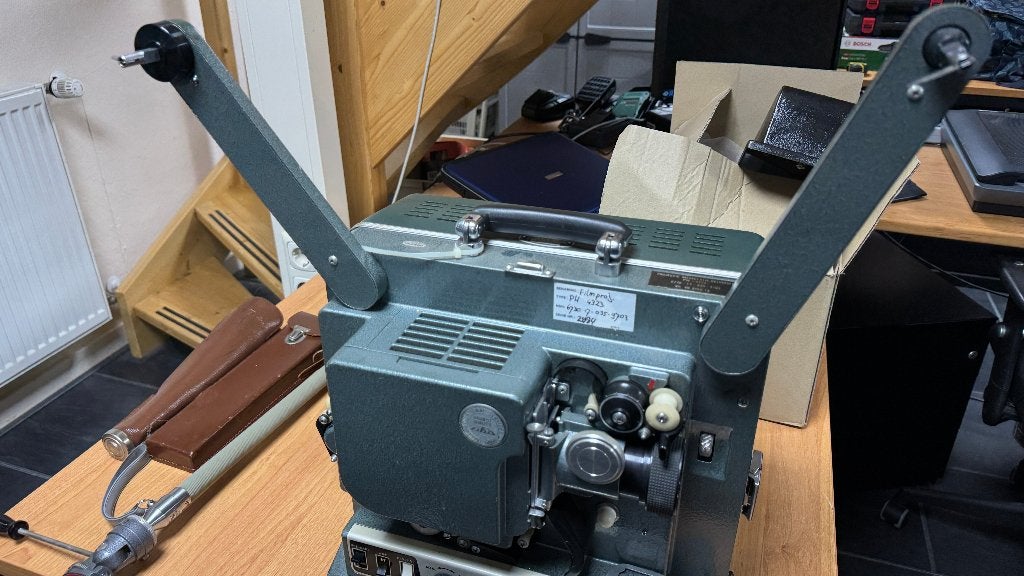 16mm Eiki ST - 2 H filmprojector, Ophalen, 1960 tot 1980, Projector