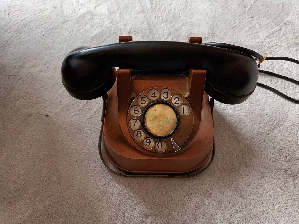 Vintage RTT 56A Telefoon met Draaischijf (jaren 50), Ophalen, Koper