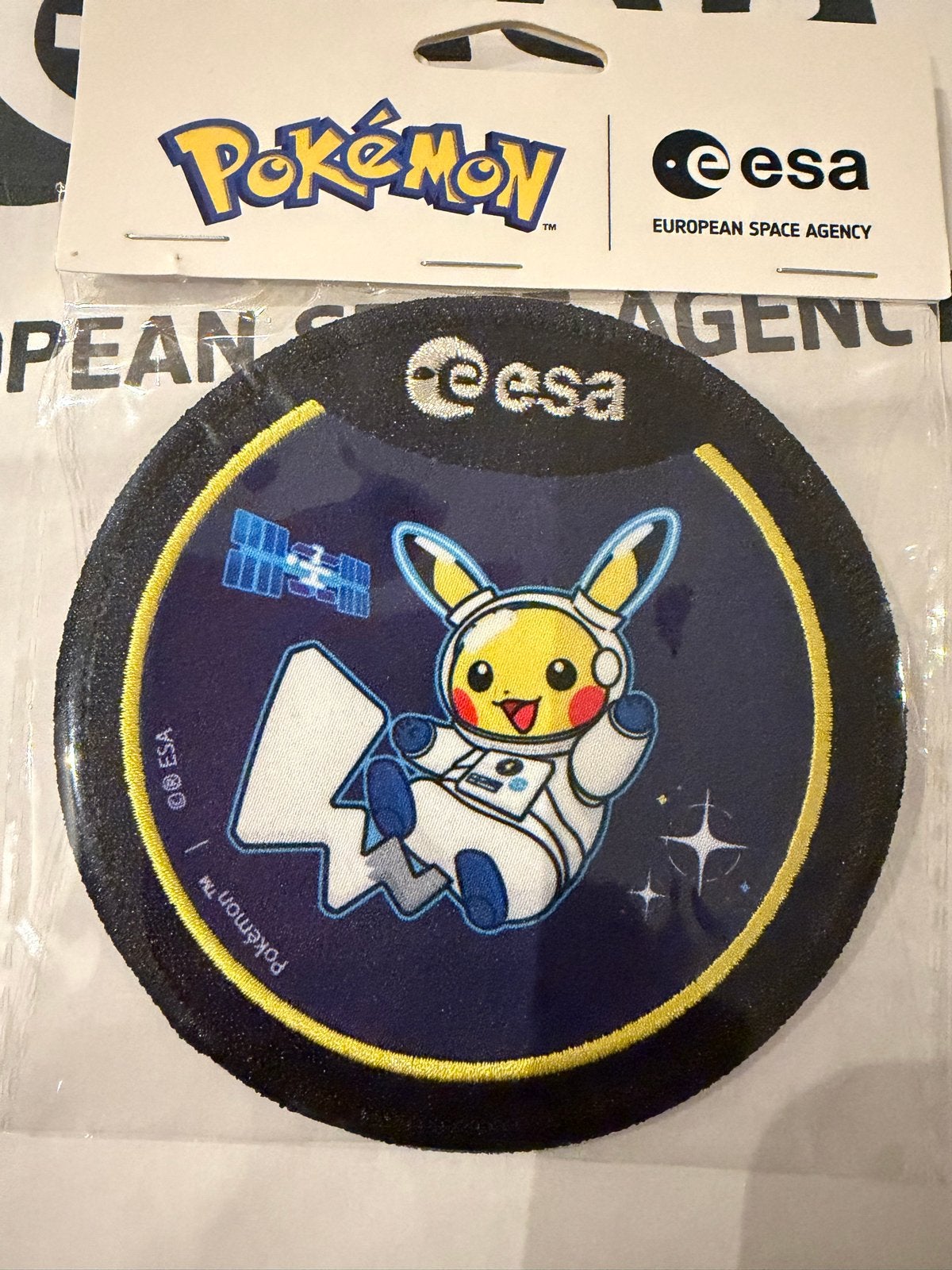Pokémon x ESA Pikachu Astronaut Patch - Nieuw, Ophalen of Verzenden, Nieuw, Overige typen