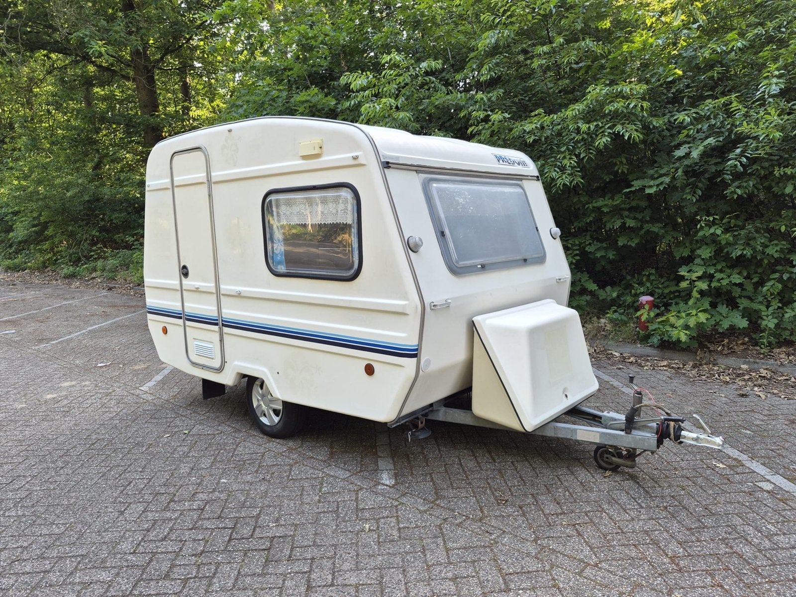 Predom N126 Caravan, Treinzit, Predom, Tot en met 2, Omvormbare zithoek