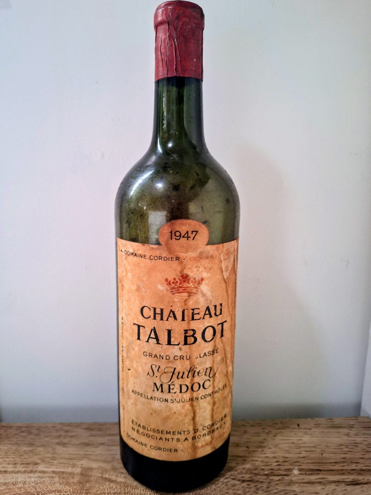 Château Talbot 1947 - Lege oude wijnfles, Verzamelen, Gebruikt, Frankrijk, Ophalen of Verzenden, Rode wijn