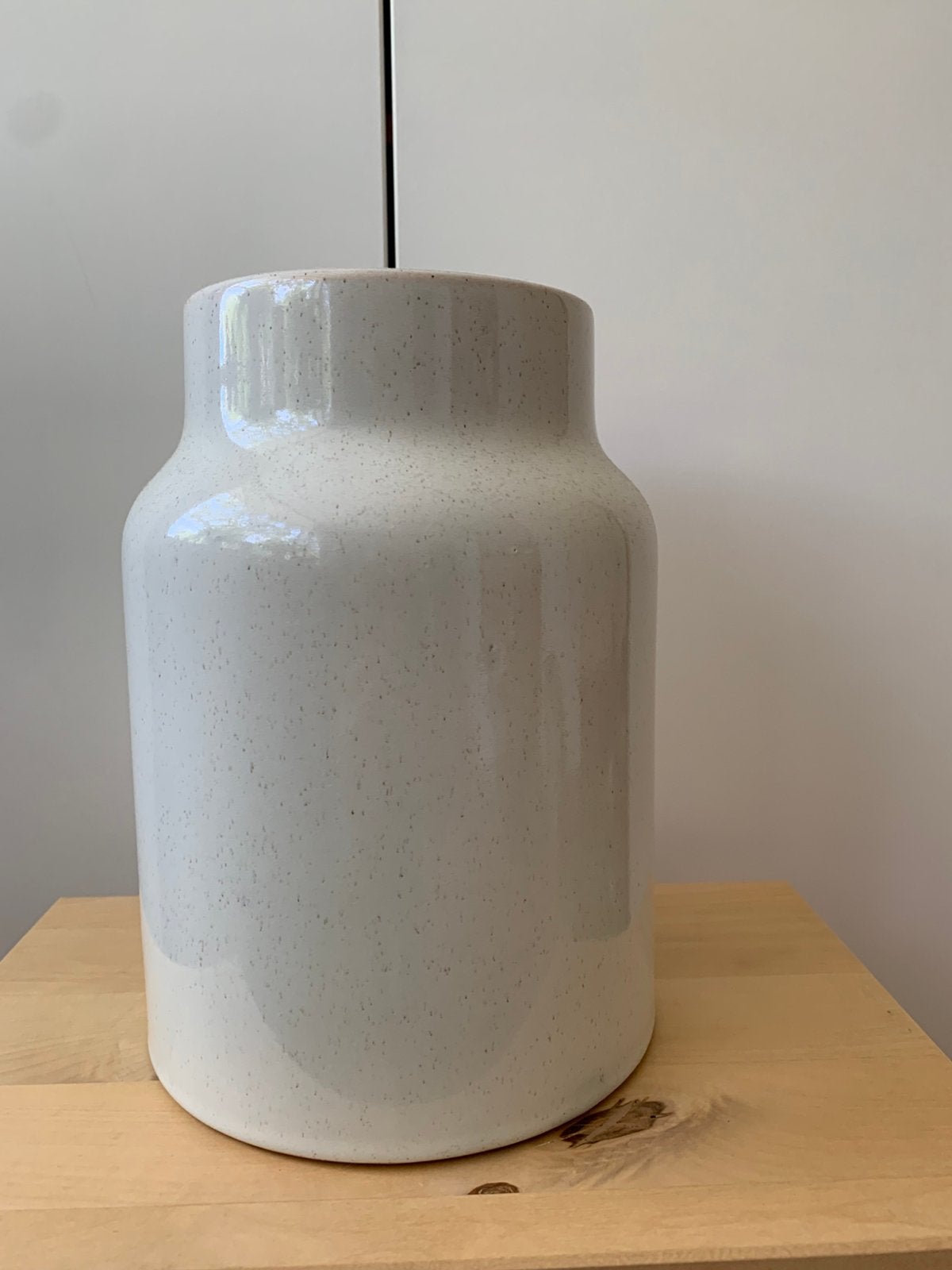 Vaas Hema, Ophalen of Verzenden, Zo goed als nieuw, Wit, 26 cm