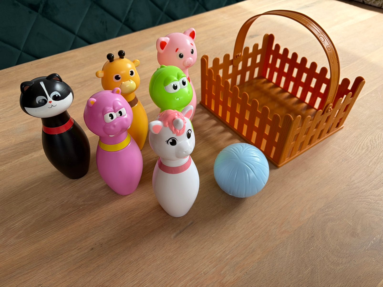 Bowlingset 6 dieren, bal en mand, Ophalen of Verzenden, Zo goed als nieuw, Jongen of Meisje