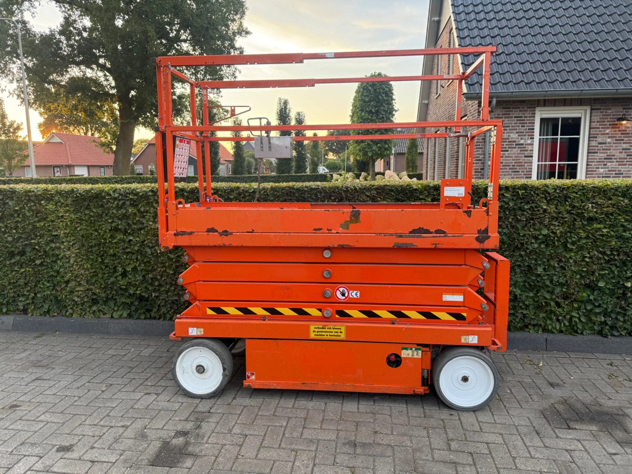 Skyjack sj 3226 (bj 2018), Zakelijke goederen