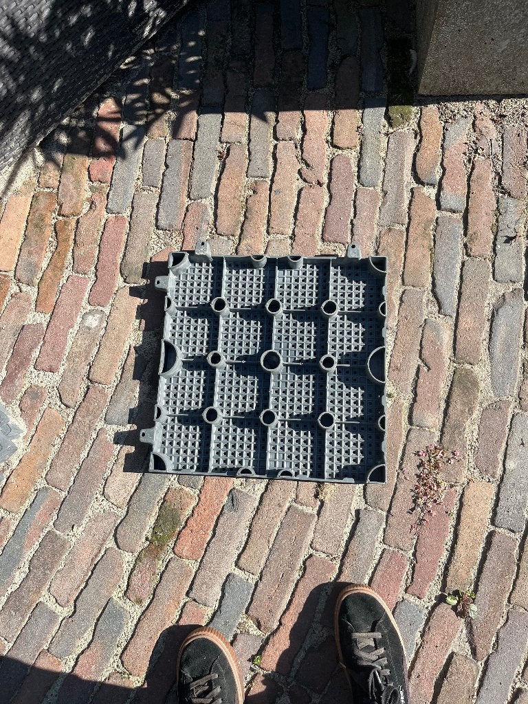 80 Kunststof terrastegels voor buiten - Modulair systeem, Ophalen, Kunststof, Gebruikt, 10 m² of meer
