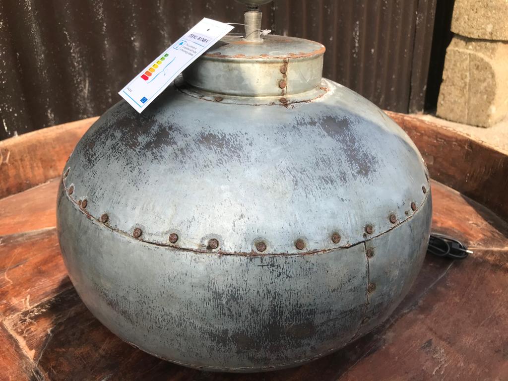 India tafellamp gemaakt oude kruik metaal industrieel lamp, Verburgt Vintage, Ophalen of Verzenden, https://verburgtvintage.nl/#contact