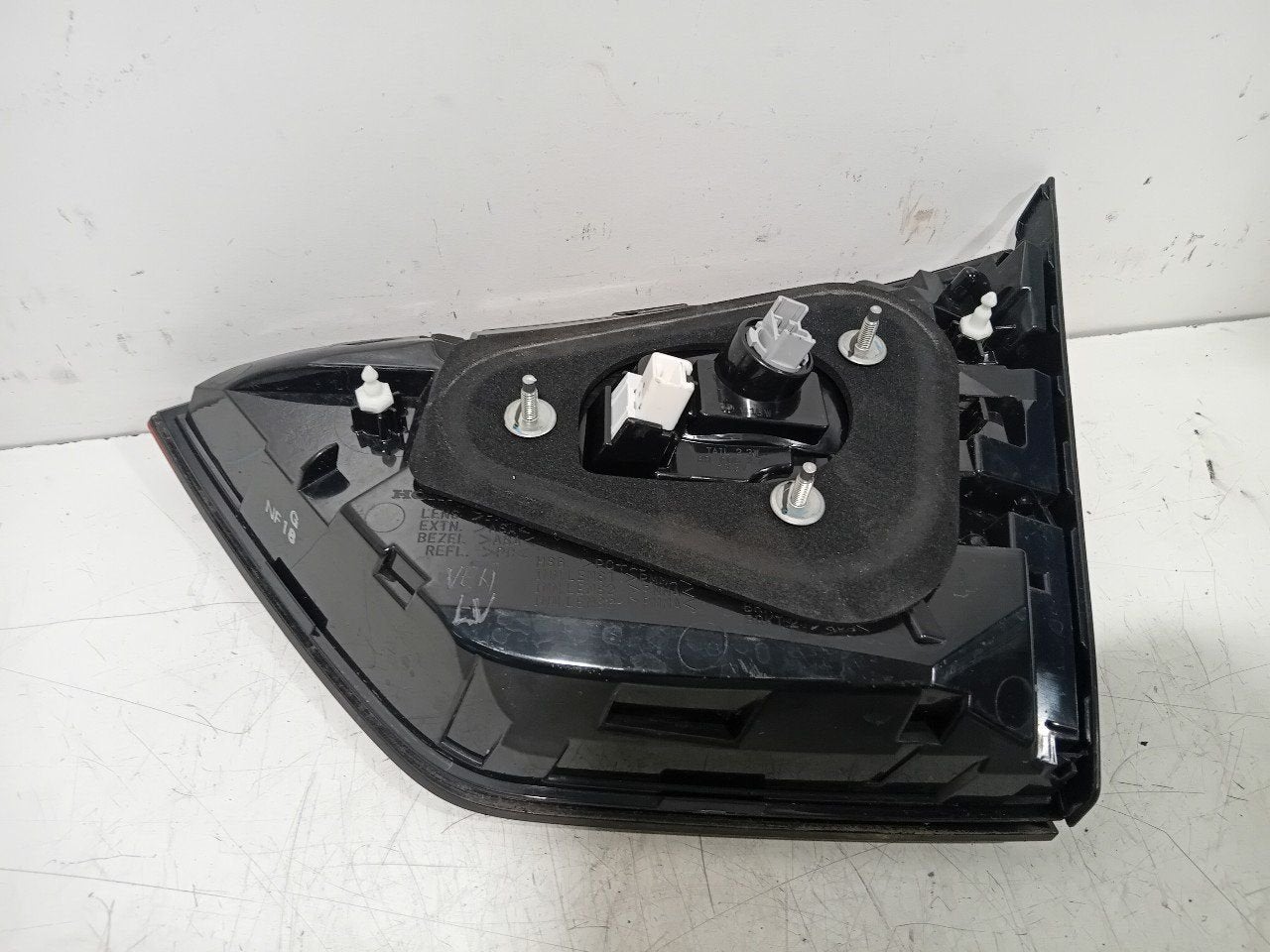 Achterlicht kofferdeksel achterklep links Honda Jazz, Onderdelen@venauto.nl, Gebruikt, Ettenseweg 76, 4706 PB Roosendaal, The Netherlands