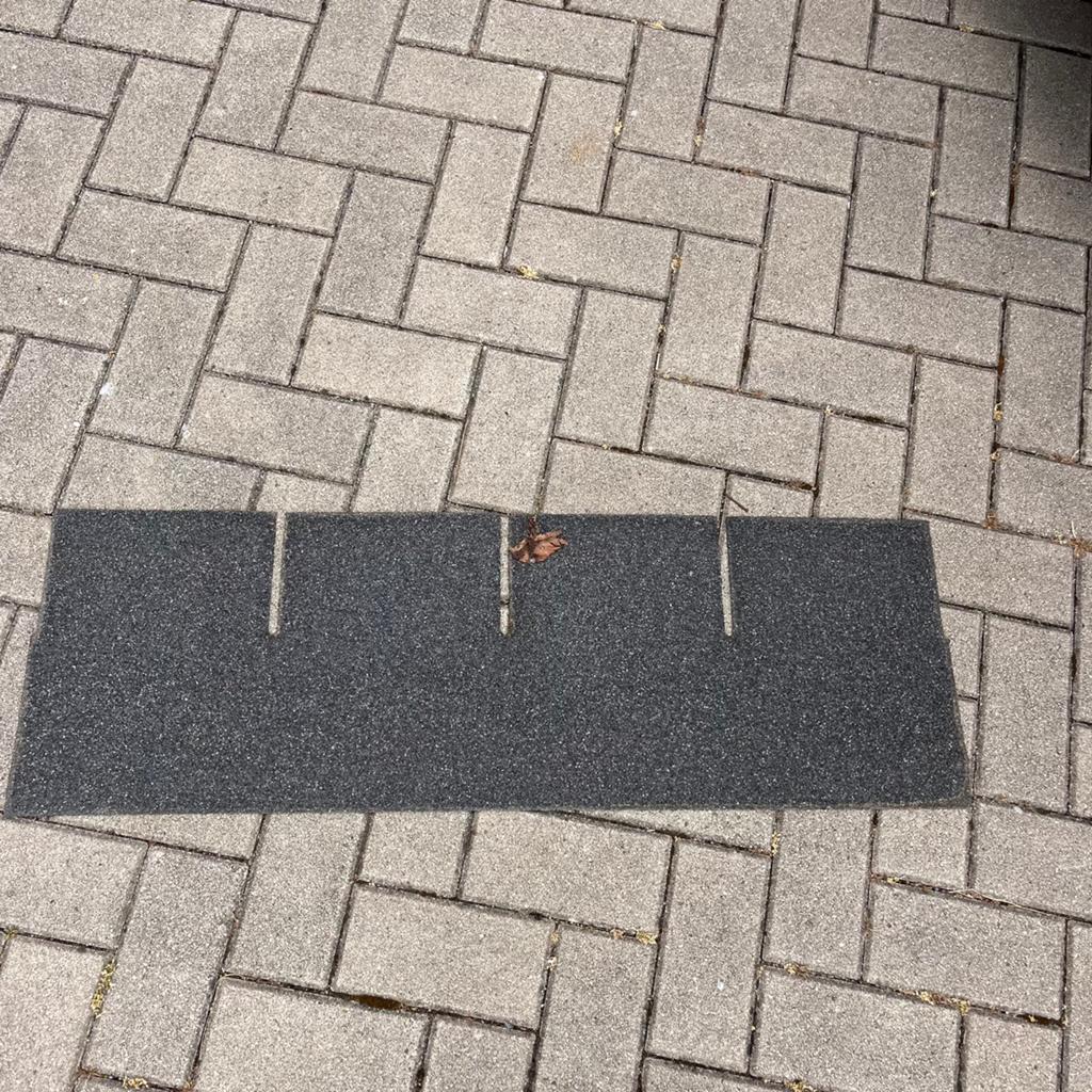 Gratis dakshingle 12 stuks, Ophalen, Steen of Klei, Zo goed als nieuw, Minder dan 5 m²