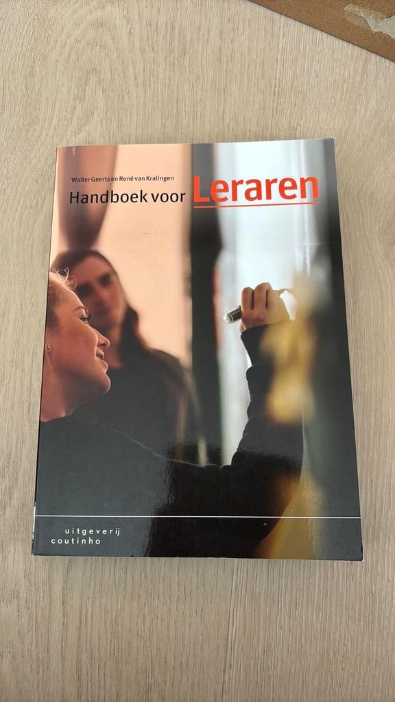 Walter Geerts - Handboek voor leraren, Walter Geerts; René van Kralingen, Sociale wetenschap, Ophalen of Verzenden, Zo goed als nieuw