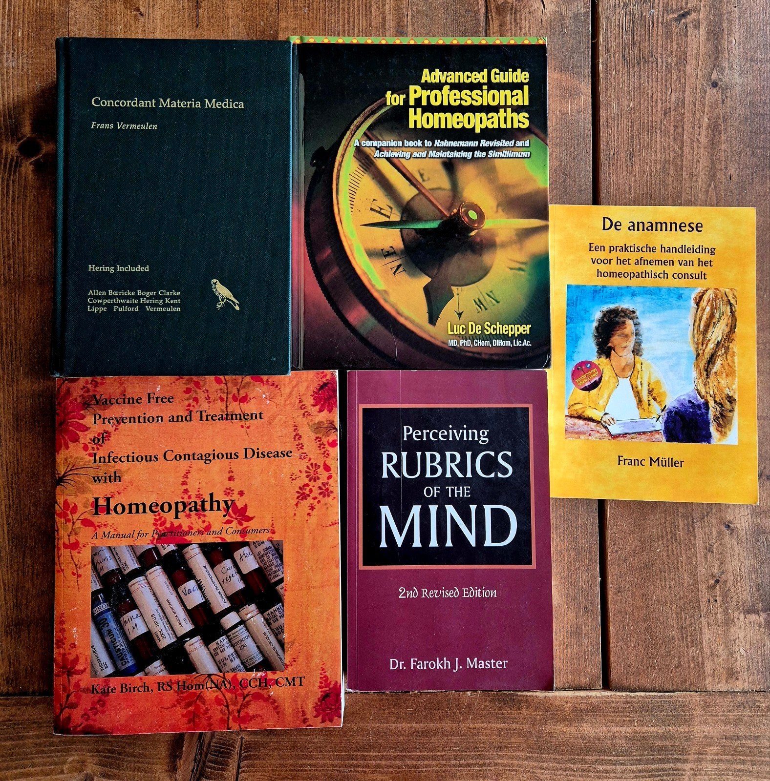Vakboeken klassieke homeopathie te koop, Boeken, Ophalen of Verzenden, Zo goed als nieuw, Spiritualiteit algemeen, Achtergrond en Informatie