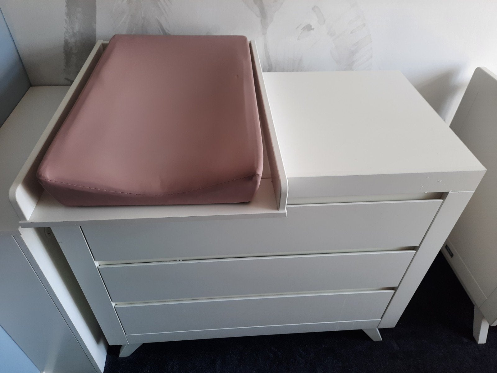 Complete babykamer: Ledikant, Commode, Kledingkast, Ophalen, Gebruikt, Jongetje of Meisje