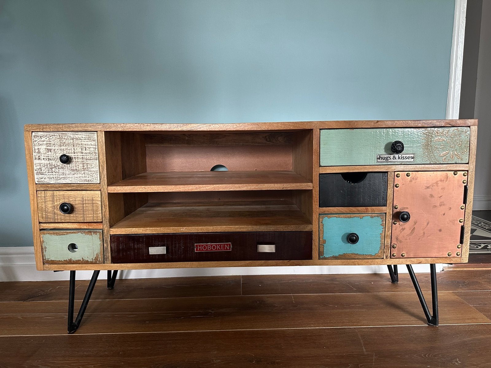 Industrieel tv-meubel / dressoir van mangohout, Huis en Inrichting, Kasten | Televisiemeubels, Ophalen, Gebruikt, Minder dan 100 cm
