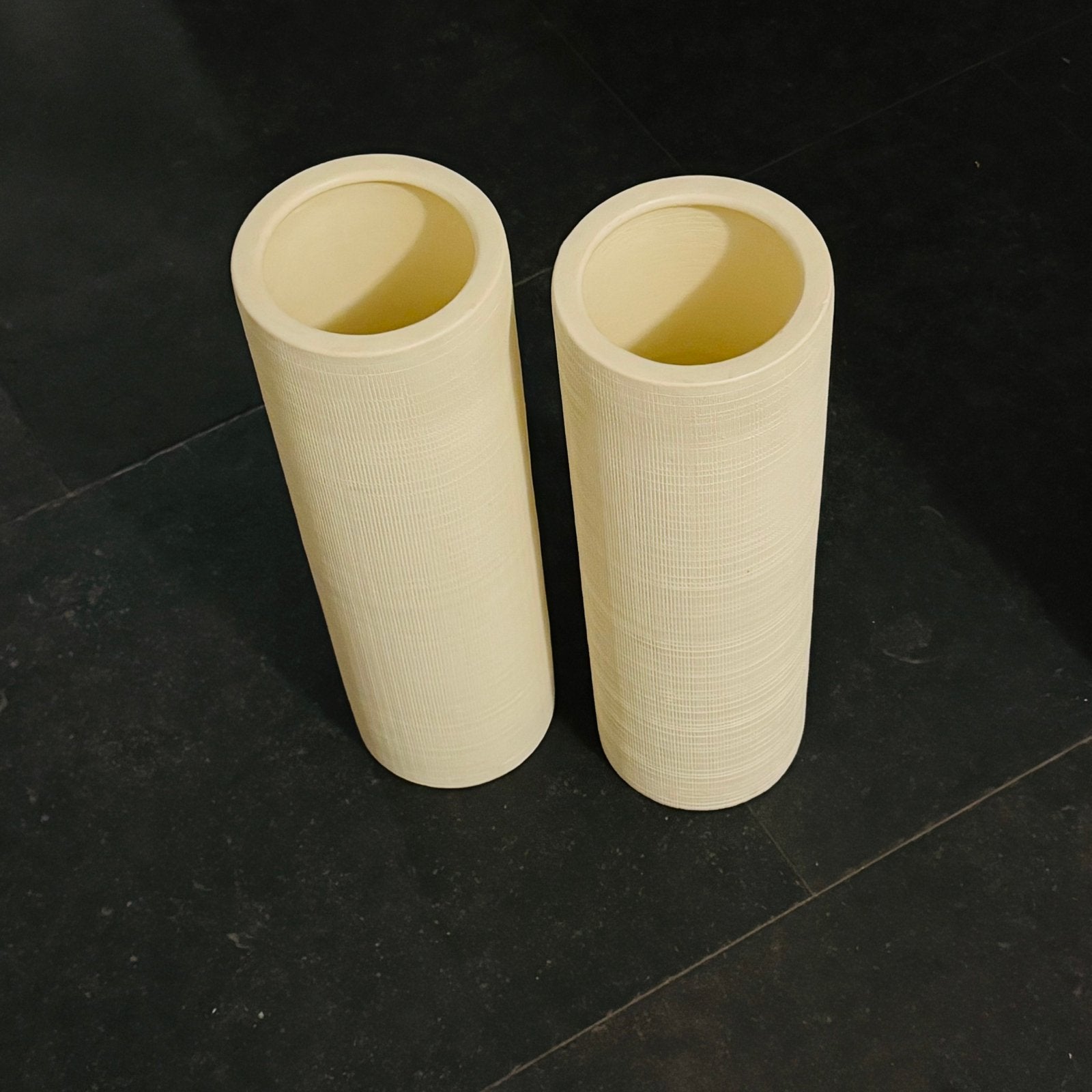 2 stenen Ikea vaassen  hoogte 47 cm, Ophalen, Gebruikt, Steen/keramiek, 47 cm