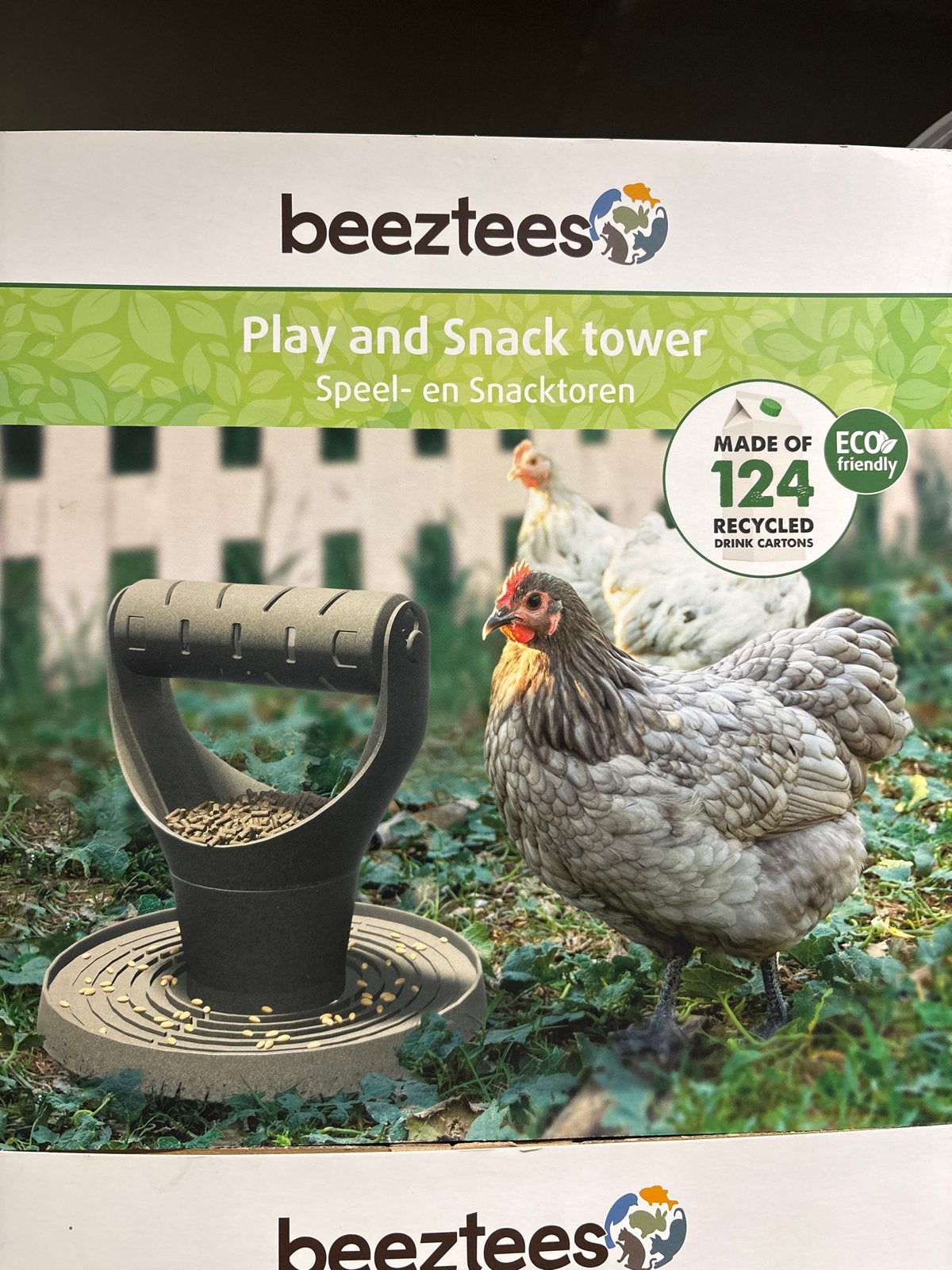 Speel en snacktoren voor kippen, Dieren en Toebehoren, Drinken en Voederen, Beeztees, Nieuw, Ophalen of Verzenden
