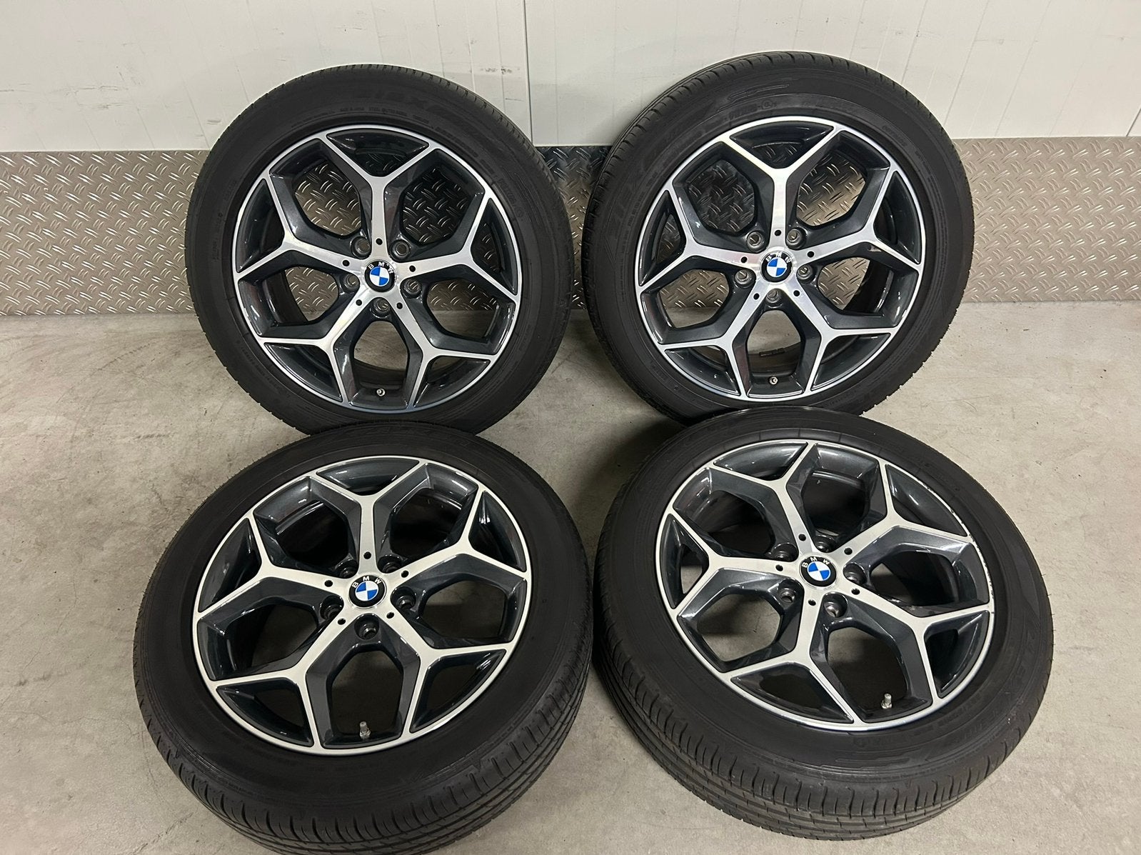 BMW X1 F48 X2 F39 18 inch 569 bi colour Zomer 2023 + TPMS, Auto-onderdelen, Banden en Velgen, Ophalen, 18 inch, Gebruikt, Banden en Velgen