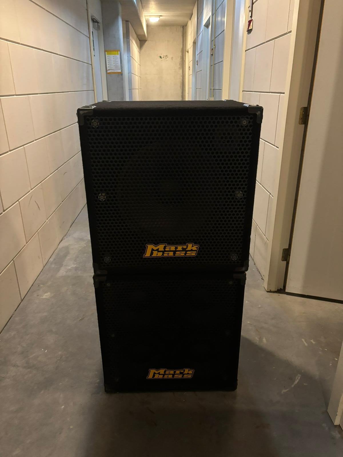 2 Mark bass versterkers 104 HR 4x10 + top, Muziek en Instrumenten, Ophalen, Zo goed als nieuw, Basgitaar, 100 watt of meer