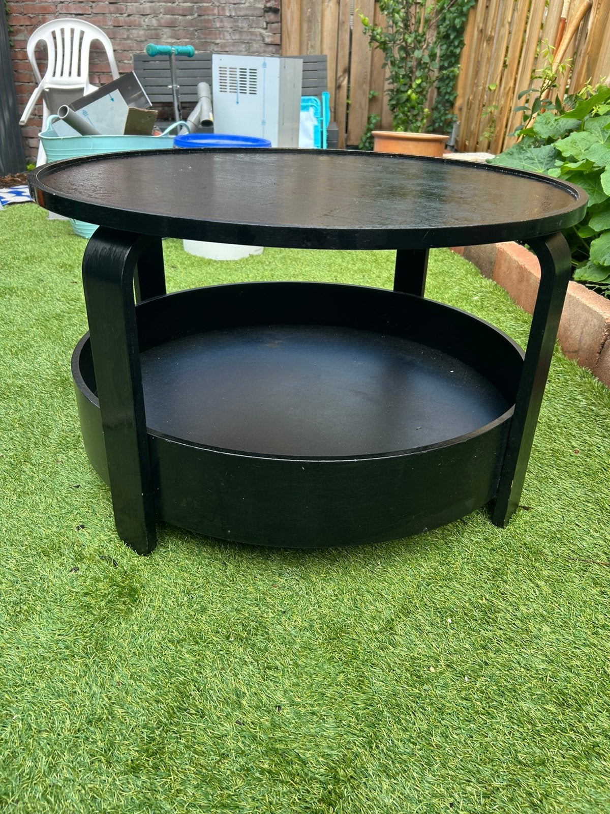 Zwarte ronde salontafel ikea borgeby, Ophalen, Zo goed als nieuw, Rond, 50 tot 100 cm