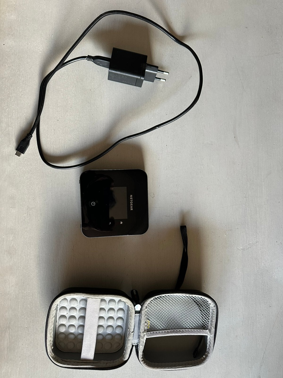 Mifi router 4G netgear M2, Computers en Software, Ophalen of Verzenden, Zo goed als nieuw