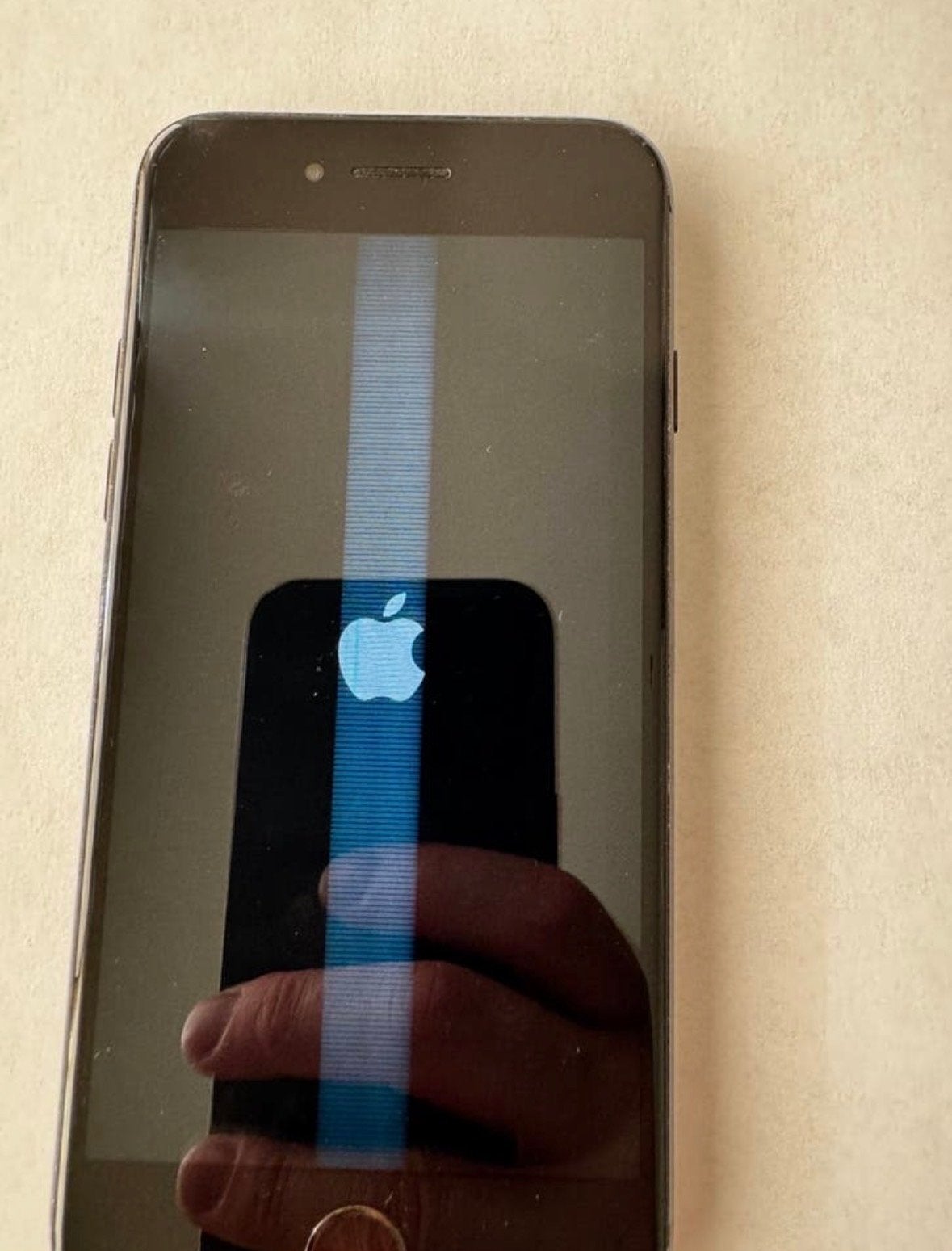 iPhone 8 - Voor onderdelen of reparatie, Telecommunicatie, Mobiele telefoons | Apple iPhone, Verzenden, Zwart, 64 GB, Zonder simlock