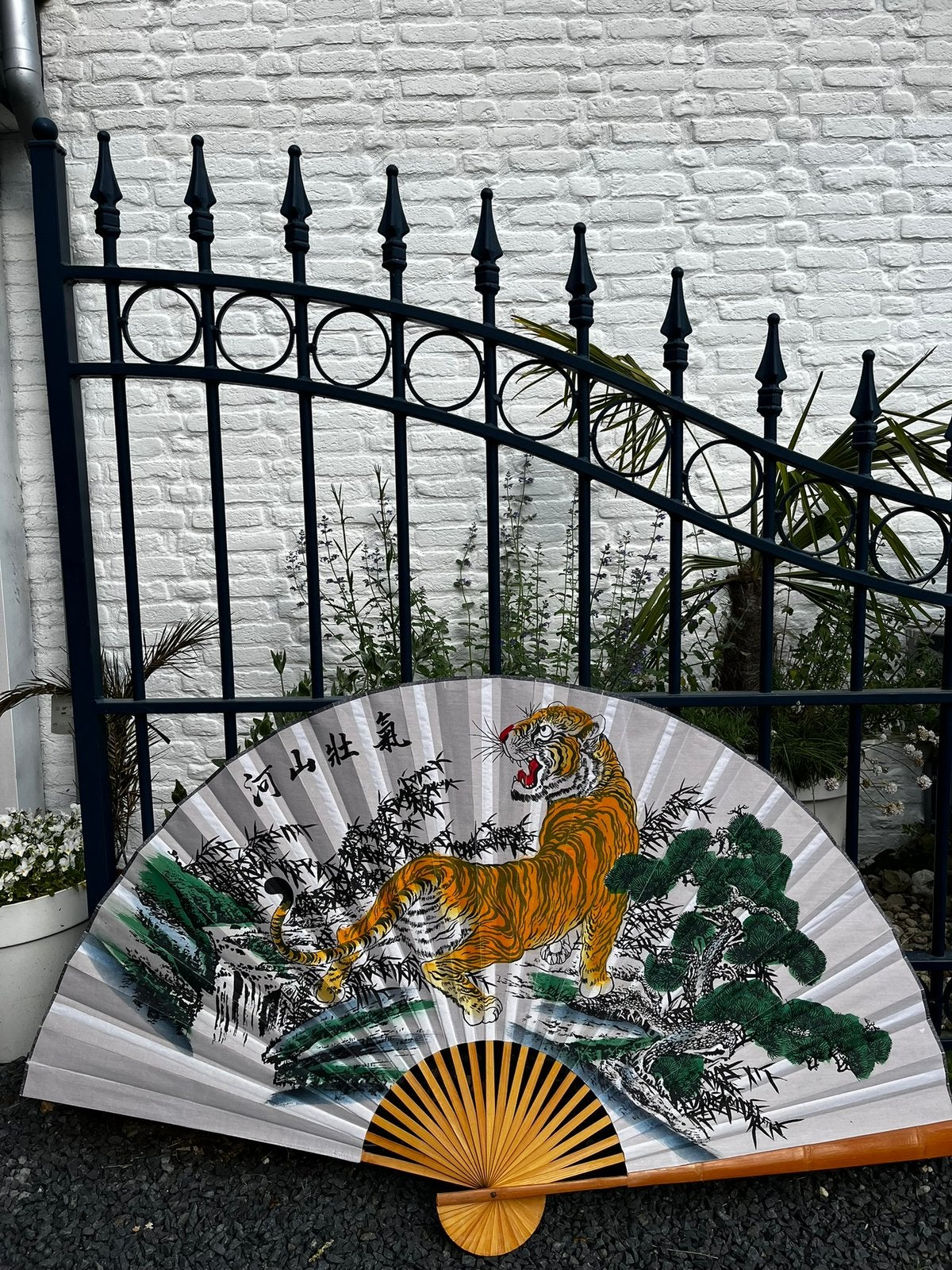 Mooie chinese waaier met tijger, Ophalen