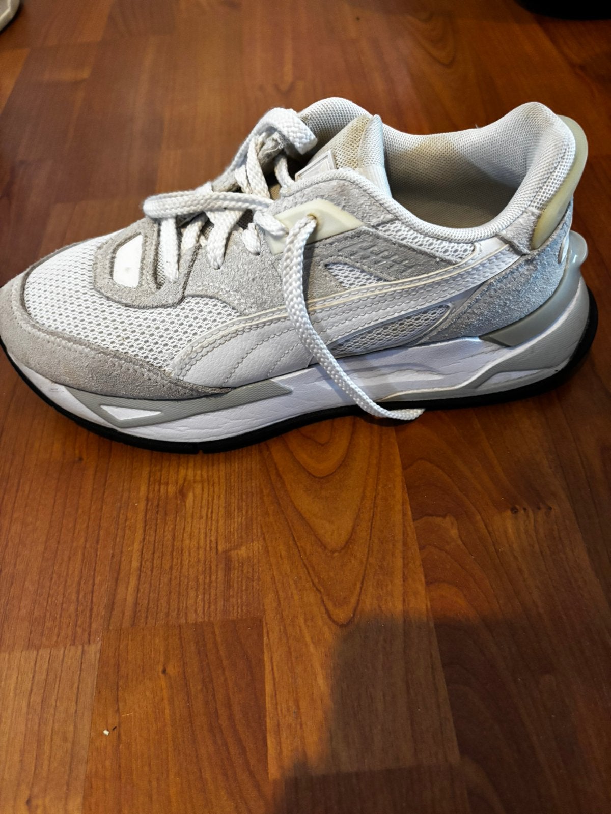 Witte dames puma sneaker, Ophalen of Verzenden, Zo goed als nieuw, Wit, Sneakers of Gympen