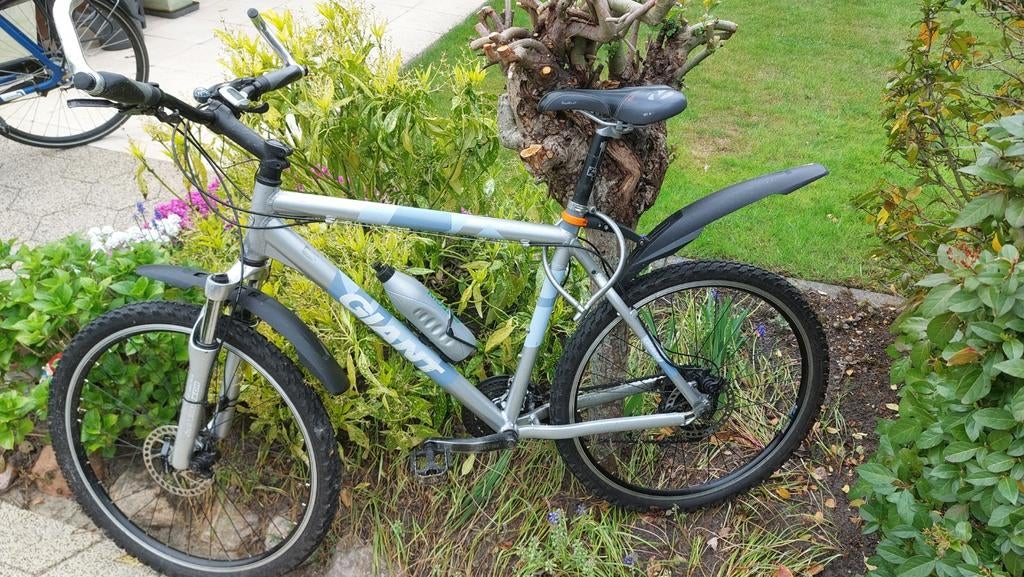Giant Mountainbike 21 versnellingen Shimano schijfremmen, Fietsen en Brommers, Fietsen | Mountainbikes en ATB, Ophalen, Gebruikt