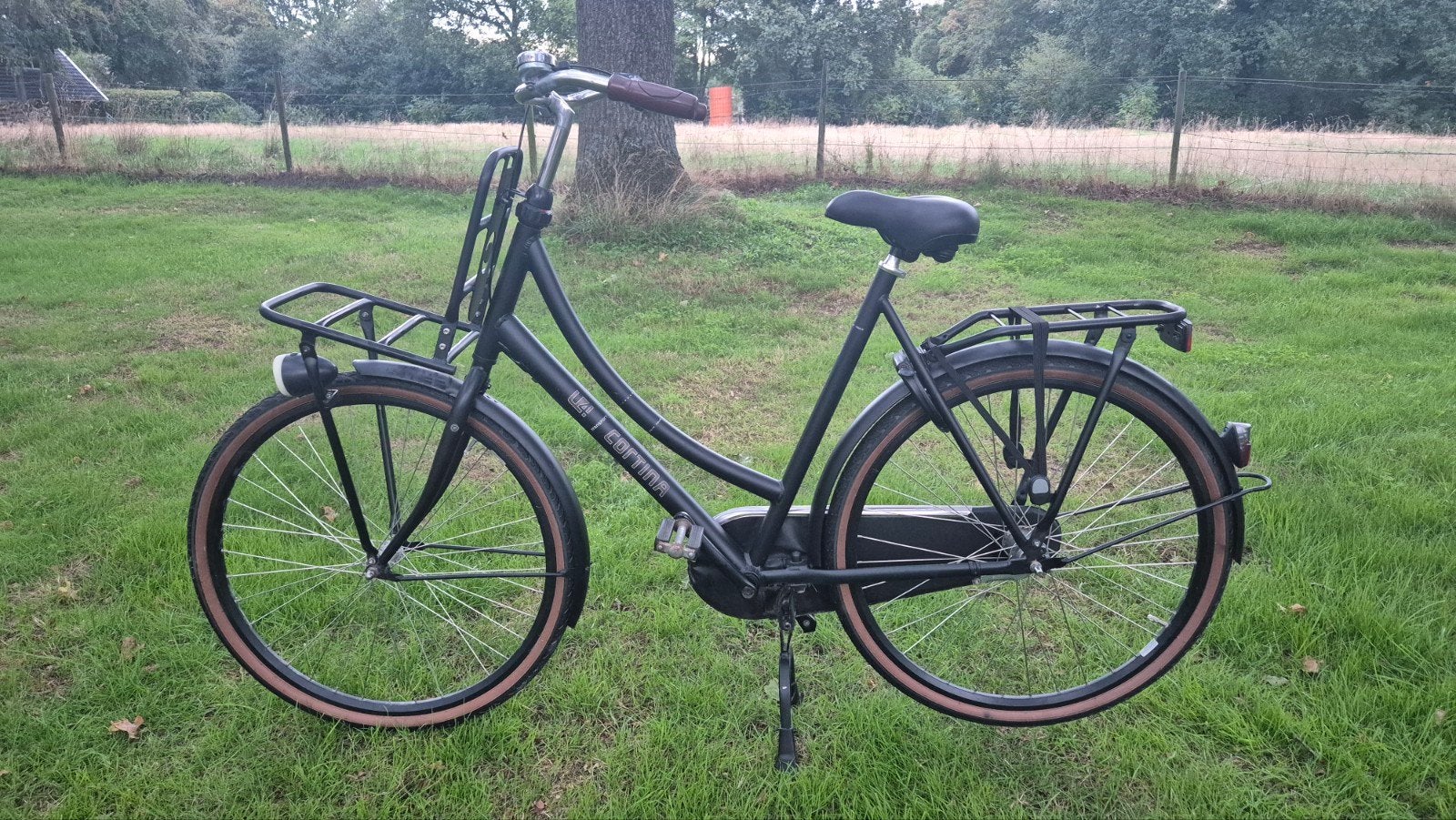 Cortina U4 zwarte Transportfiets dames - Zo goed als nieuw, Fietsen en Brommers, Terugtraprem, 53 tot 56 cm, Versnellingen, Zo goed als nieuw