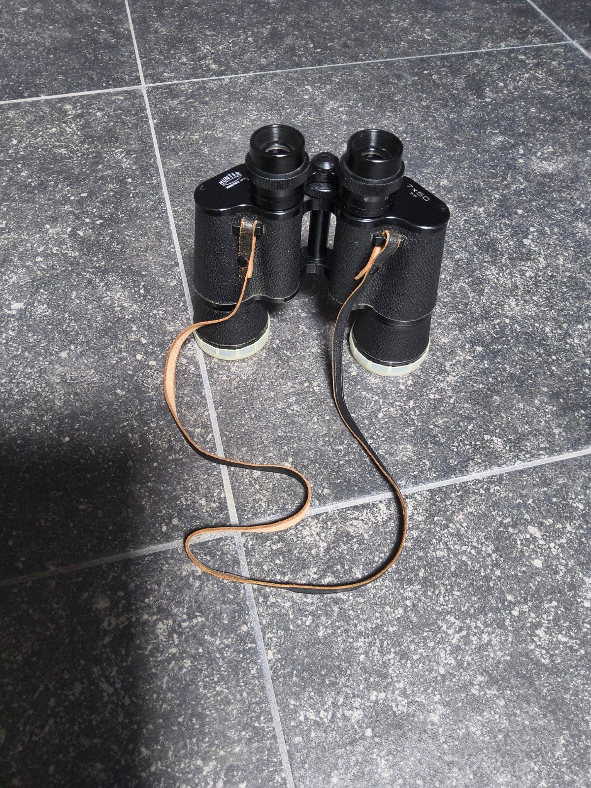 Hunter Vintage Verrekijker 7x50 met Koord - Goede Staat, Ophalen, Gebruikt, Minder dan 8x, Porro (met knik)