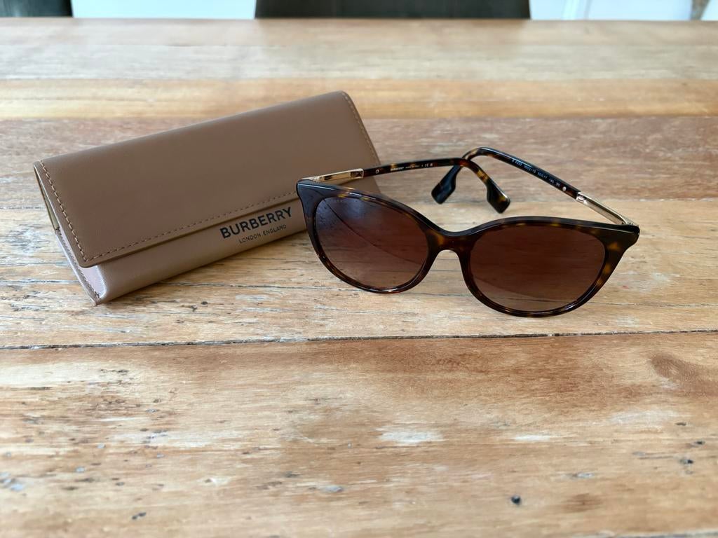 Burberry Zonnebril - Bruin Tortoise, Overige merken, Zonnebril, Bruin, Ophalen of Verzenden