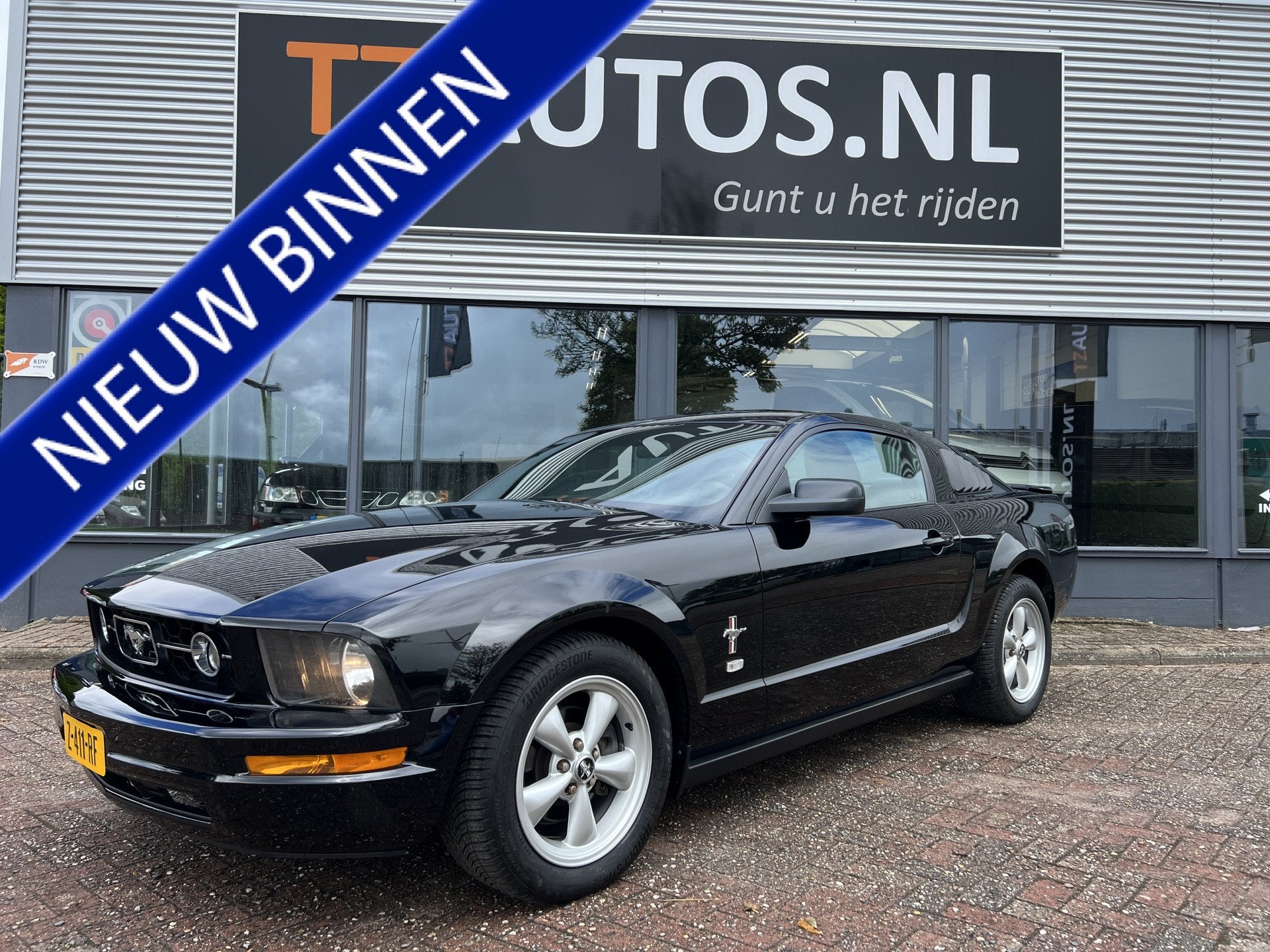 Ford USA Mustang 4.0 V6 Automaat (bj 2007), Gebruikt, 4 stoelen, Multifunctioneel stuurwiel, Zwart