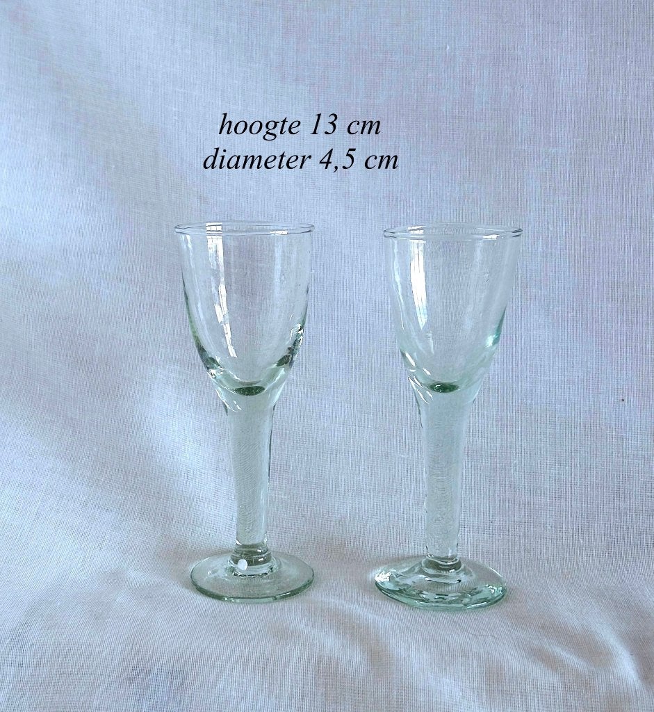 2x Borrelglas op voet 13 h subtiel groen Glas Kristal, Ophalen
