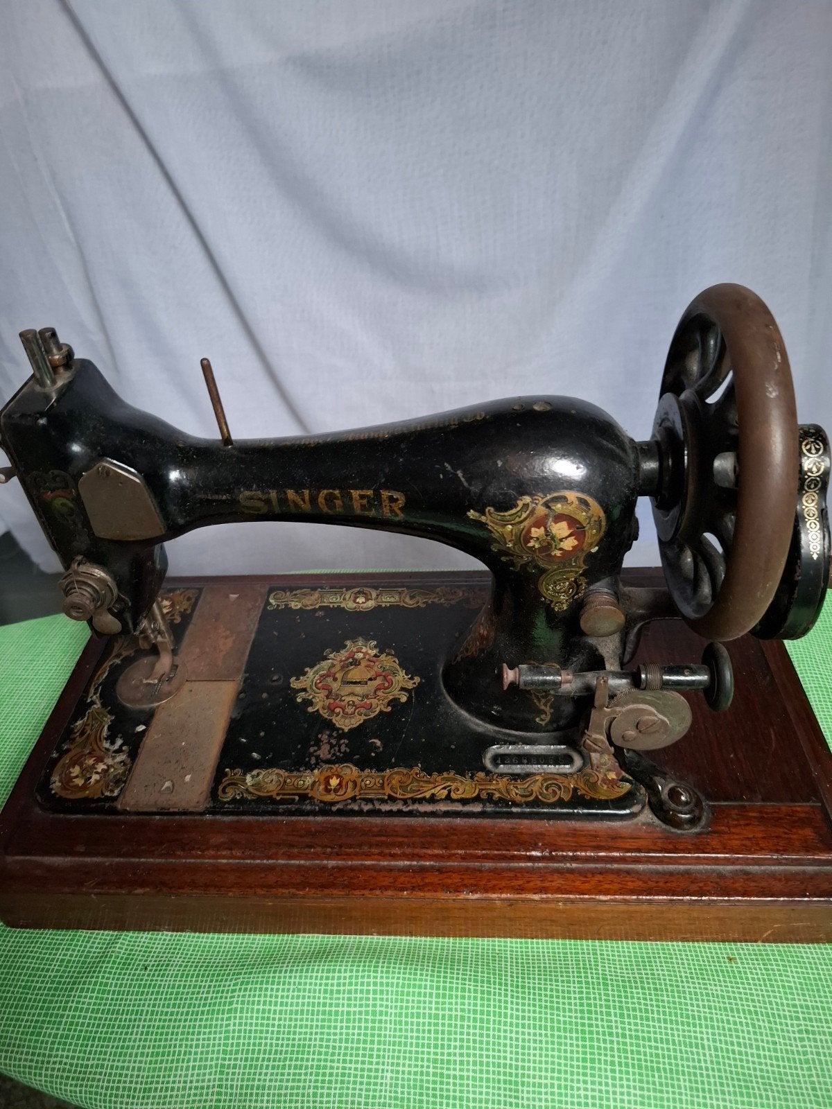 oude naaimachine is wel kompleet, Ophalen