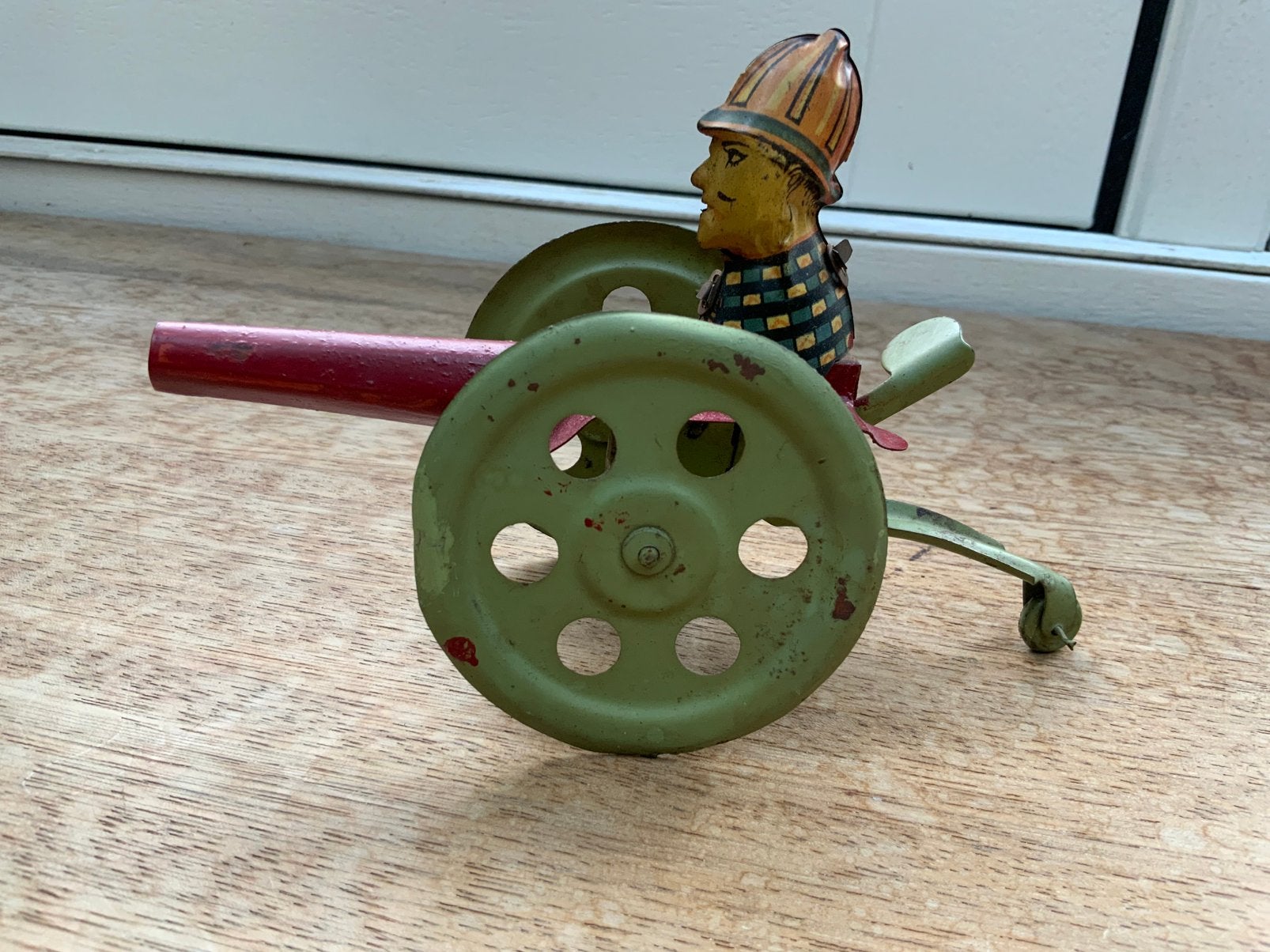 Antiek Blikken Speelgoed Soldaat met Kanon Jaren 30/40), Ophalen of Verzenden