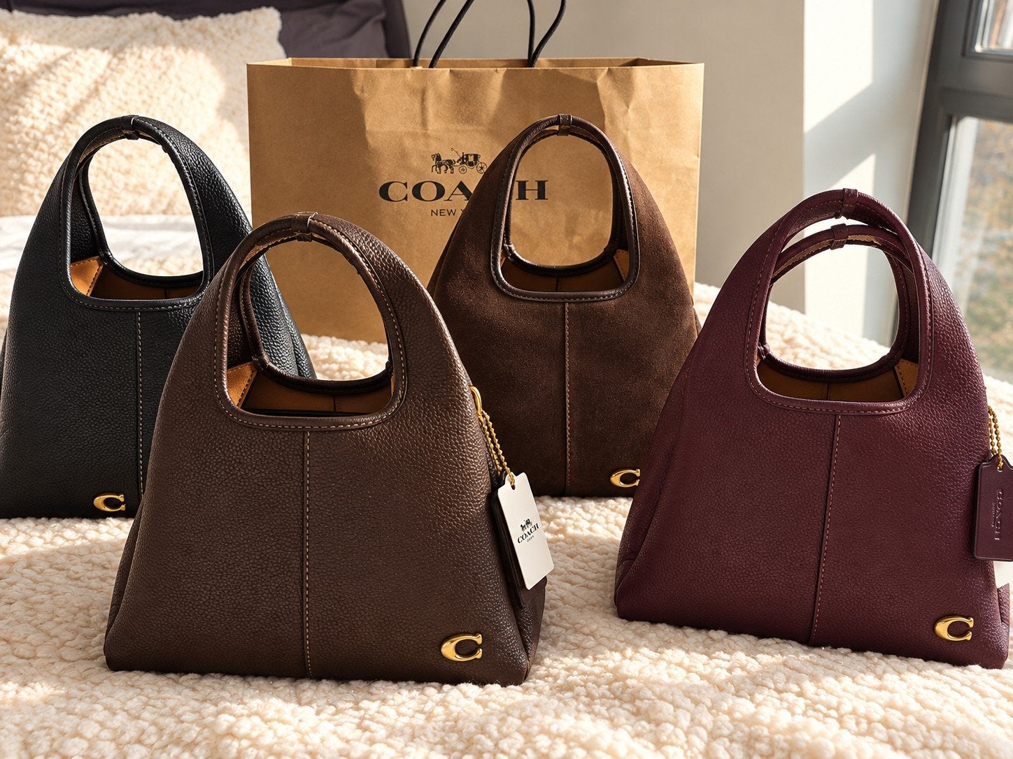 Coach Lana 23 Schoudertas, Sieraden, Tassen en Uiterlijk, Ophalen of Verzenden, Nieuw, Bruin, Schoudertasje
