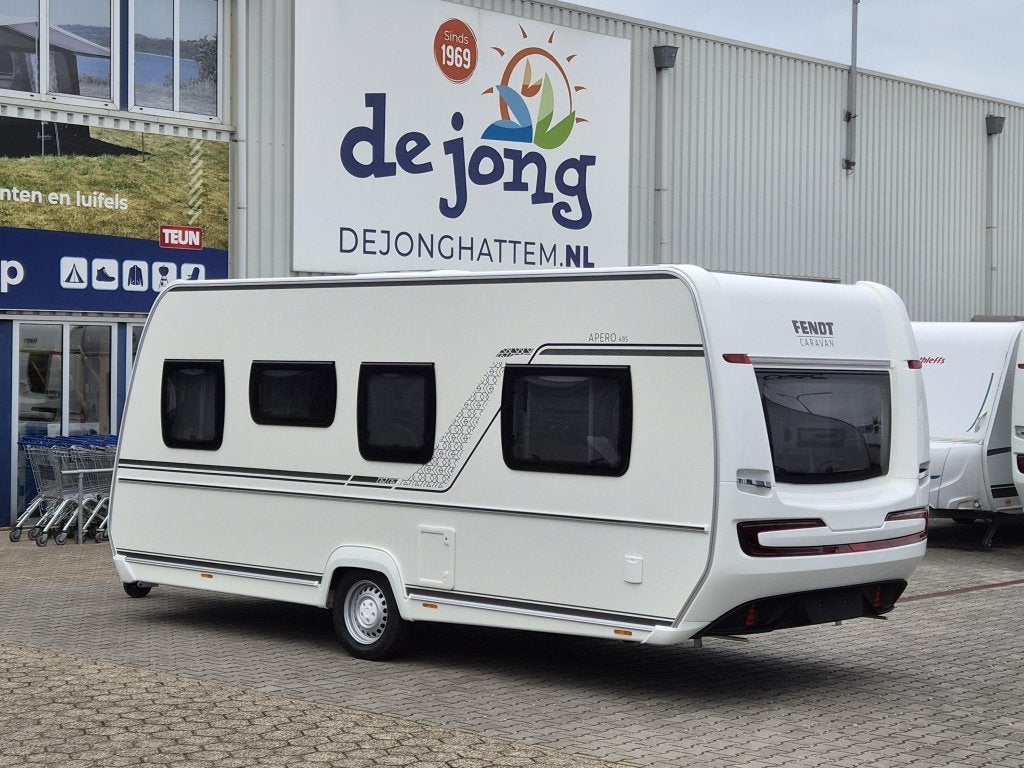 Fendt Apero 495 SG Gratis Mover!, Standaardzit, Bedrijf, 1250 - 1500 kg, 2 aparte bedden