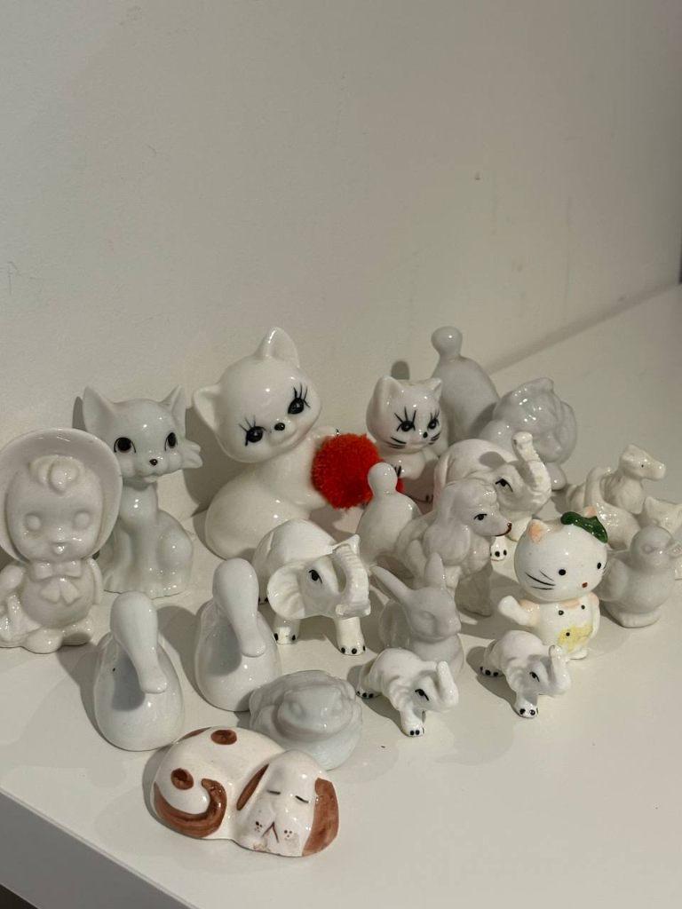 Vintage Witte Porseleinen Keramiek Mini Diertjes Set, Antiek en Kunst, Antiek | Keramiek en Aardewerk, Ophalen of Verzenden