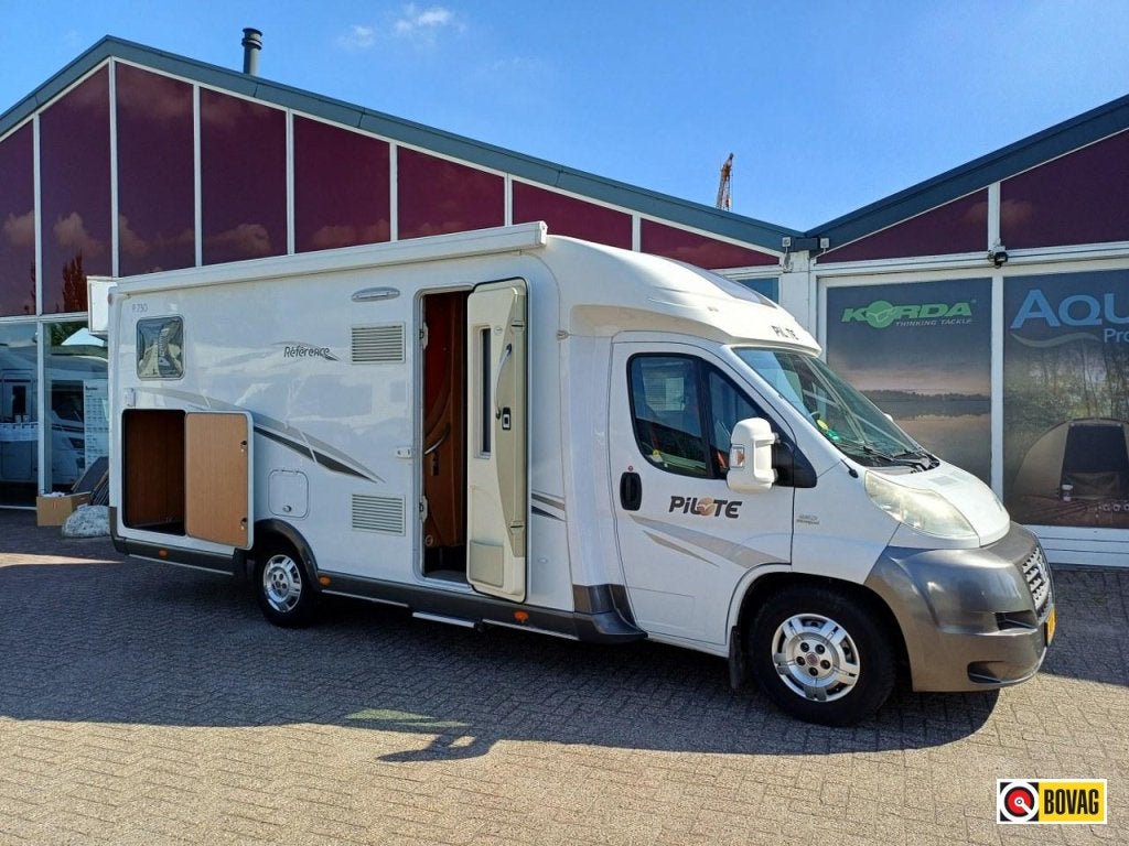 Pilote Reference 730 I, Ringverwarming, L-zit, Half-integraal, 7 tot 8 meter