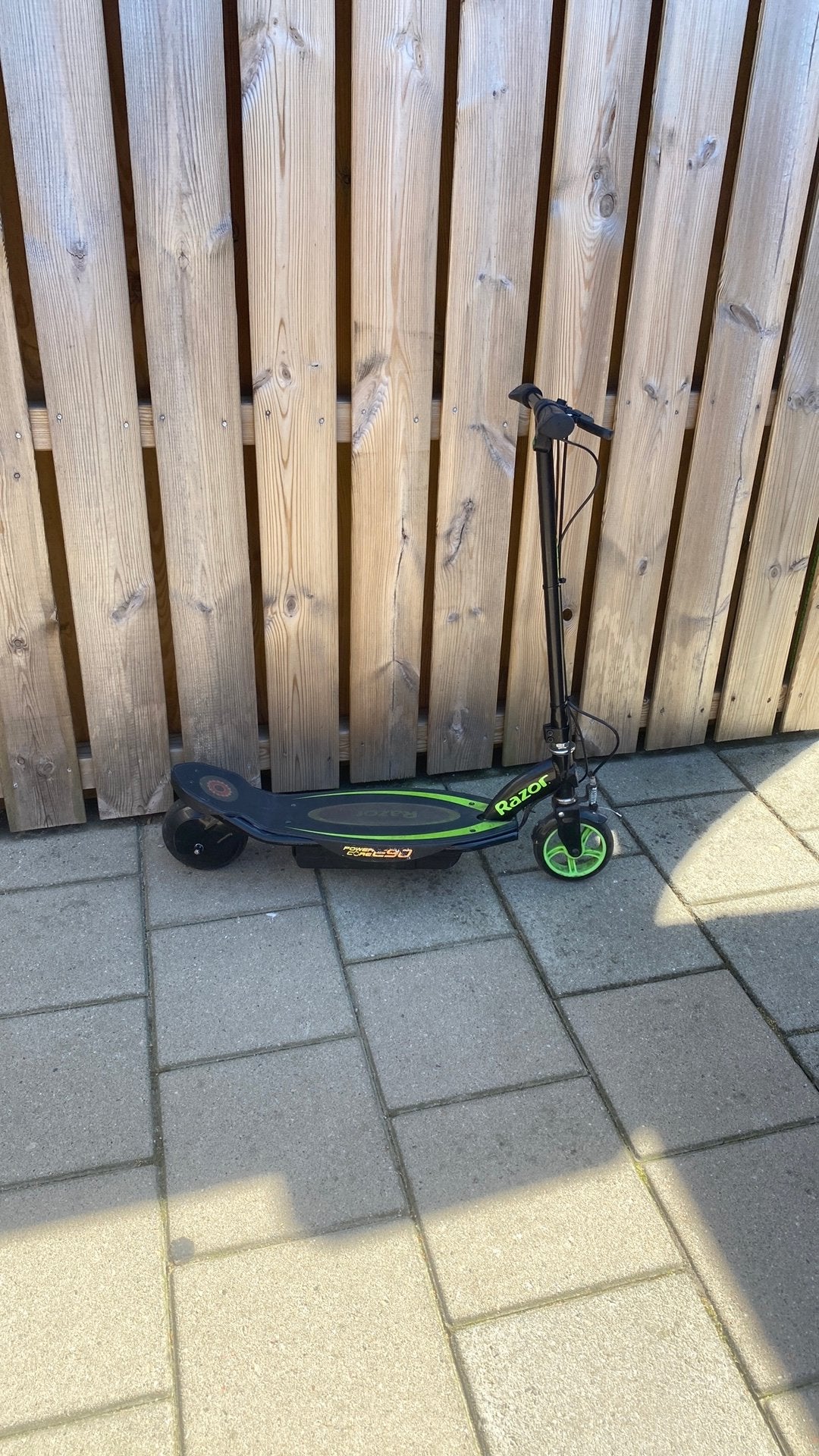 Elektrische step razor perfect voor je kind accu werkt goed, Ophalen, Gebruikt, Elektrische step (E-scooter)