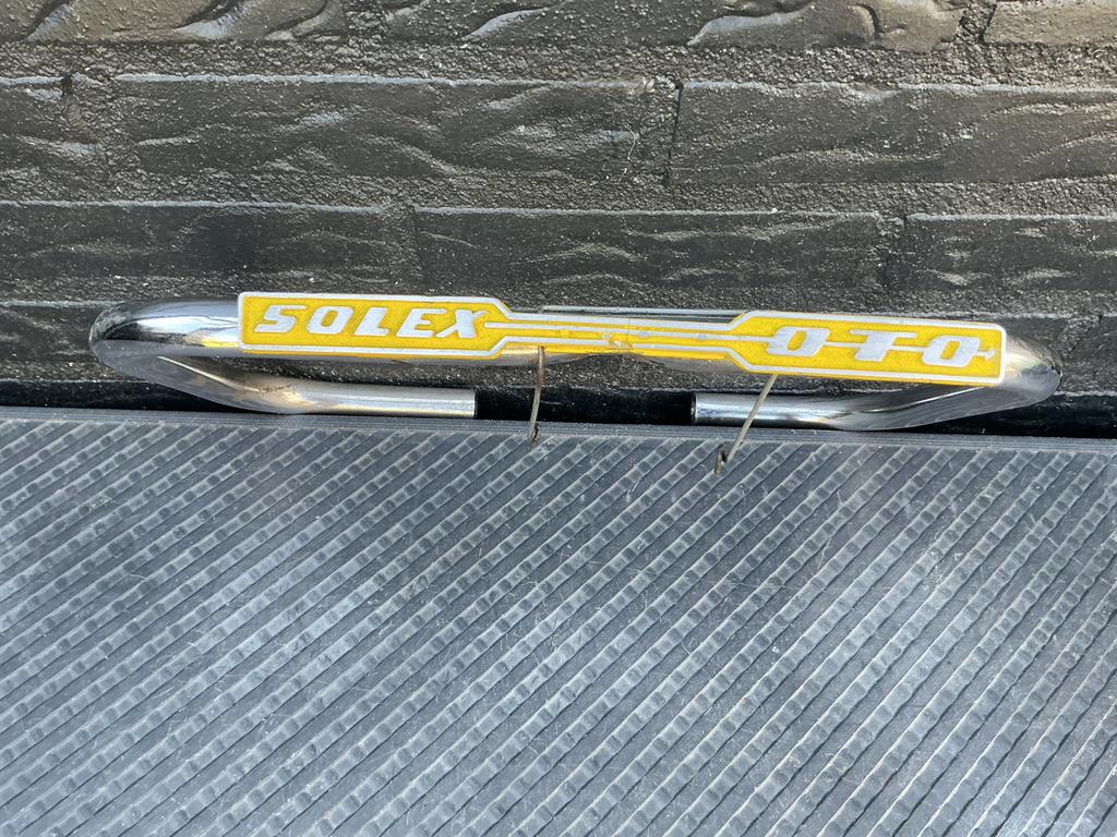 SOLEX OTO MOTOR BEUGEL IN NETTE STAAT MET SOLEX OTO LOGO, Ophalen of Verzenden, Zo goed als nieuw, Overige typen, Overige merken