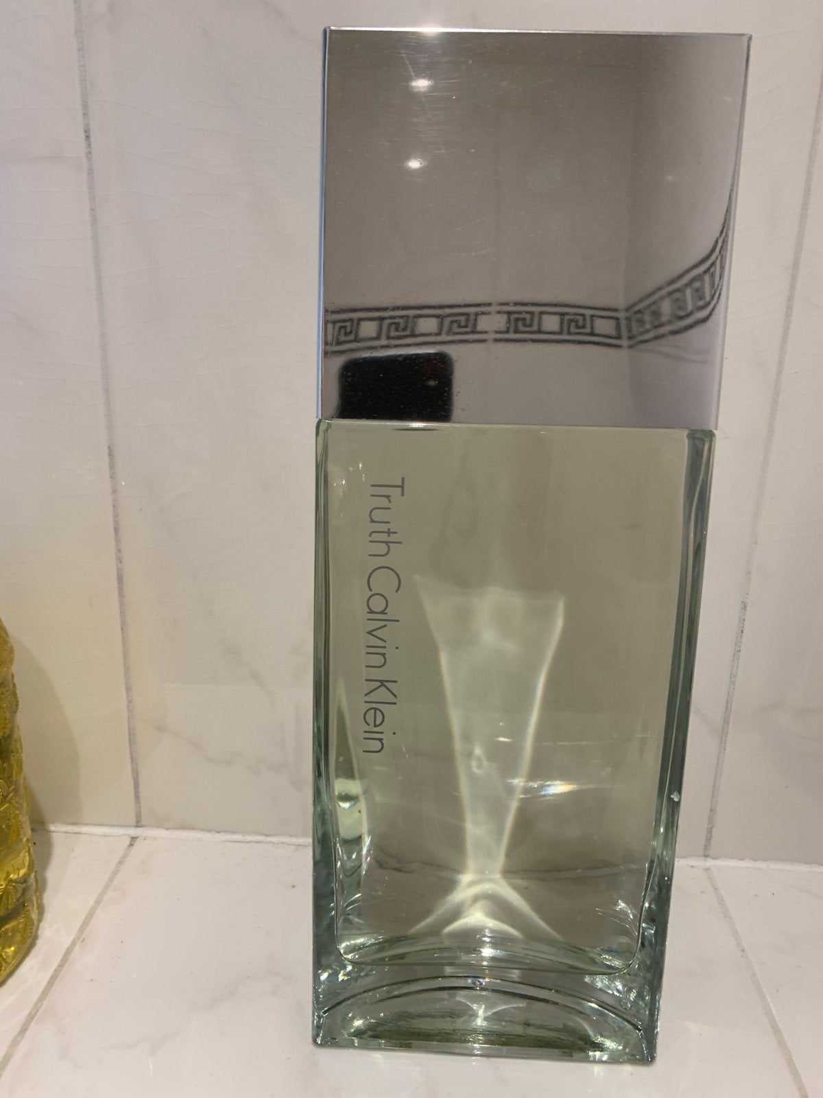 Grote factice fles Calvin Klein Truth, Ophalen, Gebruikt