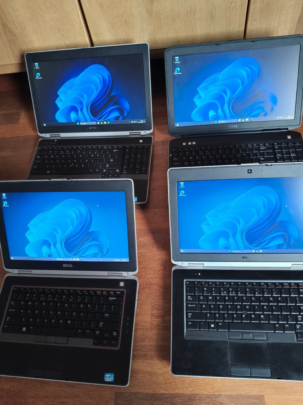 Partij van 4 Dell laptops te koop, zie omschrijving, Ophalen, 15 inch, 2 tot 3 Ghz, HDD