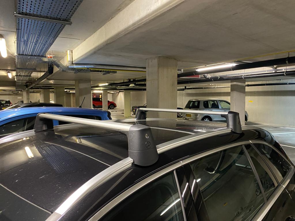 Mercedes dakdragers origineel voor W206, Auto diversen, Dakdragers, Zo goed als nieuw, Ophalen of Verzenden