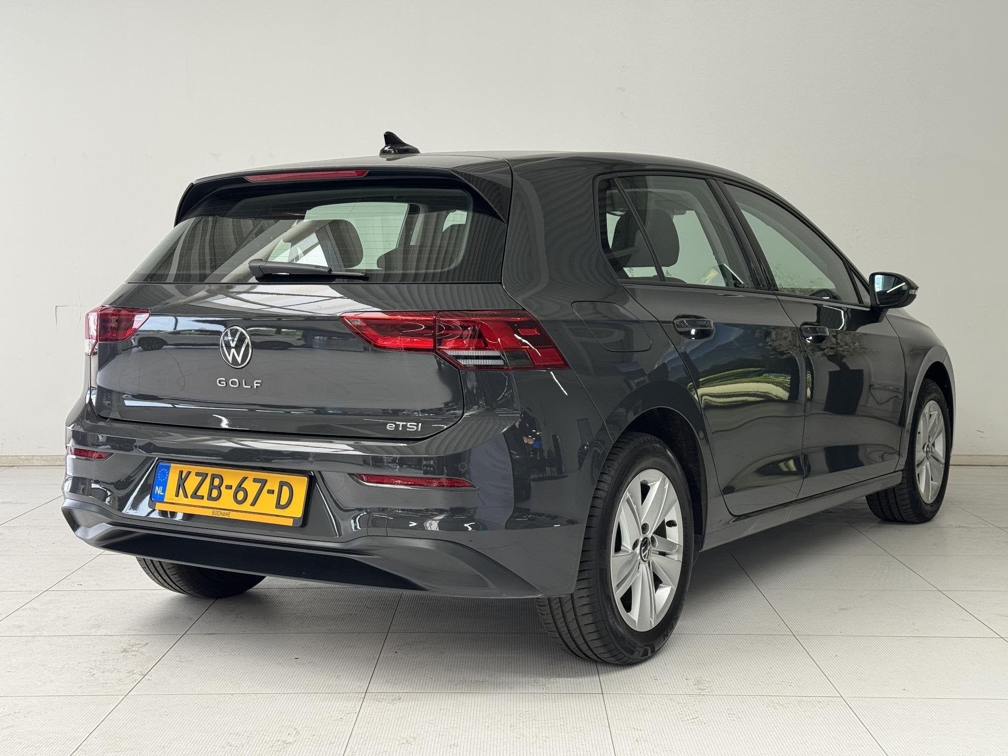 Volkswagen Golf 1.5 eTSI Life Business | Stoelverwarming | A, Auto's, 4 cilinders, Met garantie (alle), Bedrijf, Golf