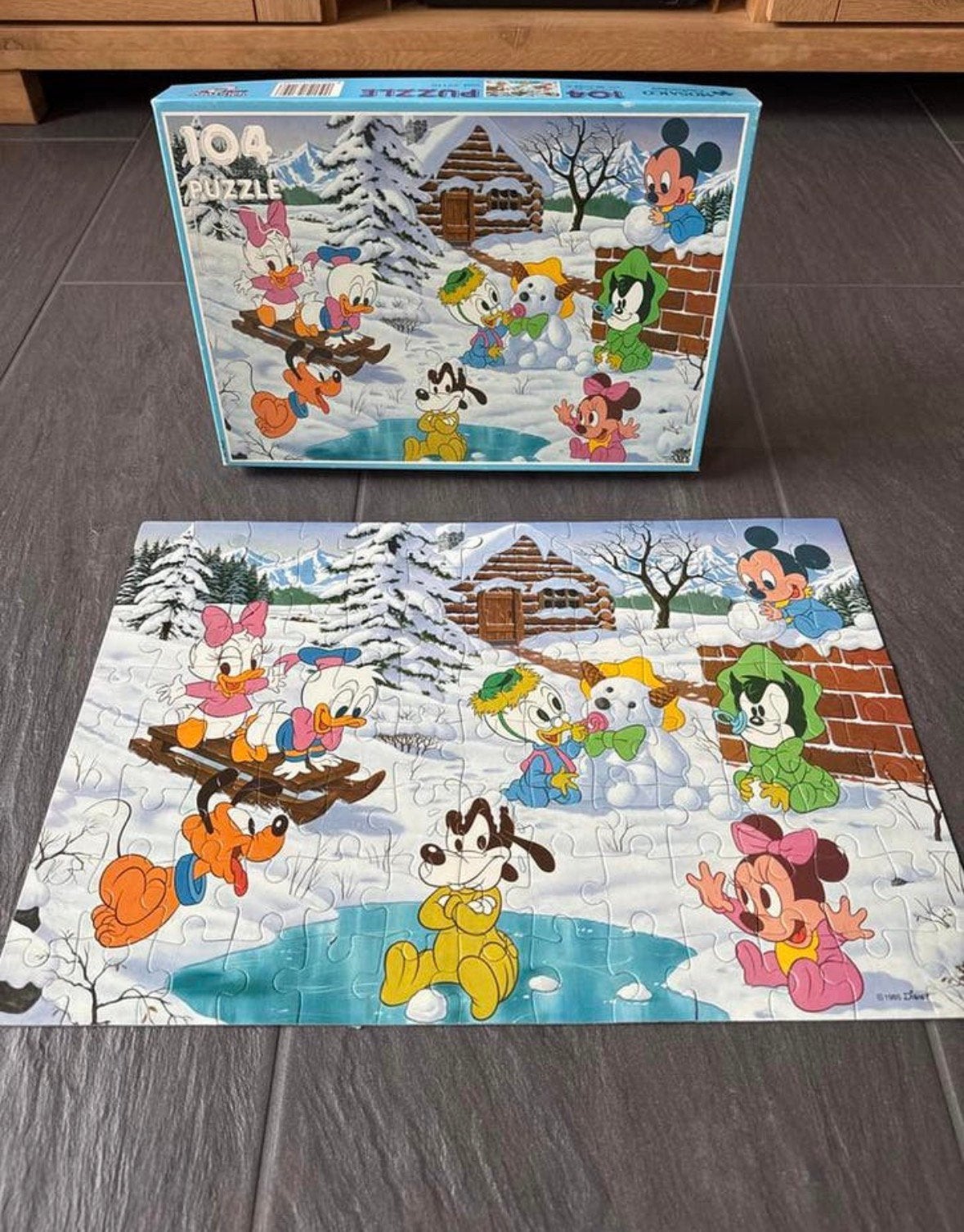 Disney Mickey Mouse Winter Puzzel 104 stukjes, Ophalen of Verzenden, Meer dan 50 stukjes, Gebruikt, 6 jaar of ouder