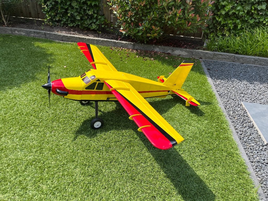 Bushmaster 1,66 mtr. PNP * nieuw in de doos, Ophalen of Verzenden, Nieuw, Elektro, RTF (Ready to Fly)