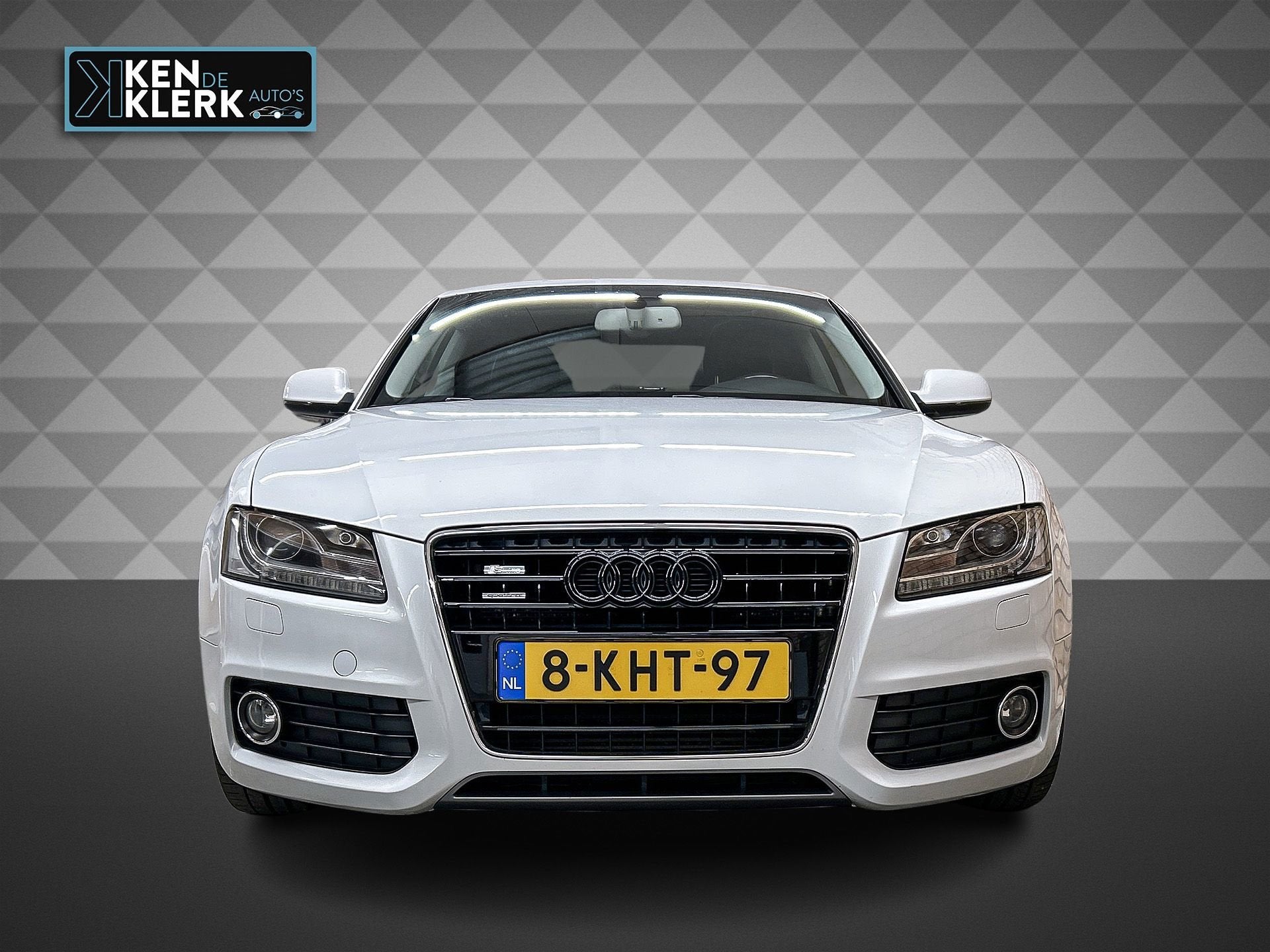 Audi A5 Coupe S-Line Automaat 2x S-Line 200 pk Panorama Vol, Auto's, Audi, Automaat, Gebruikt, 1984 cc, Wit
