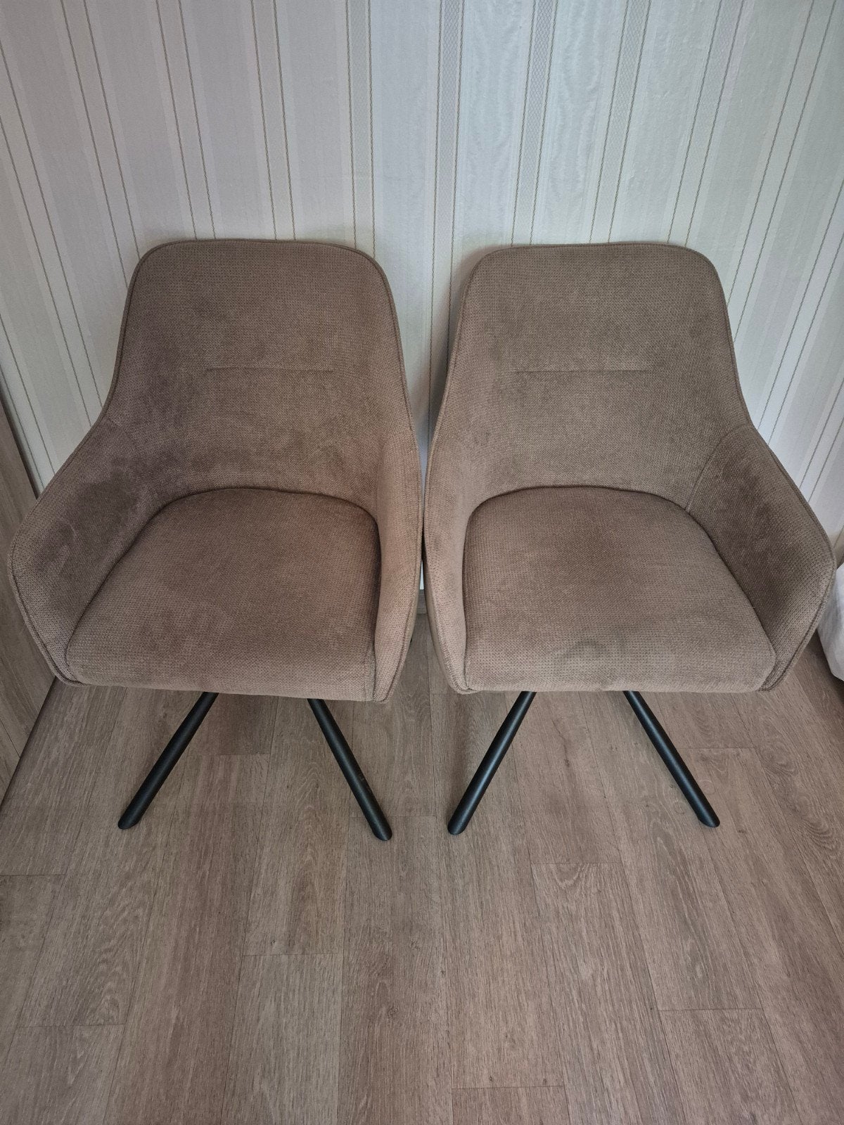 Set van 2 ongebruikte stoelen - Nieuwstaat, Huis en Inrichting, Stoelen, Ophalen, Zo goed als nieuw, Leer, Twee